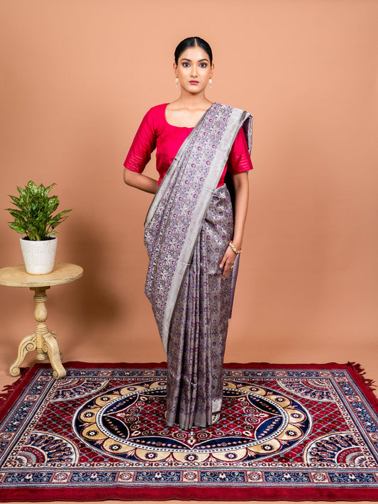 Tilfi meenekar Handwoven Banaras Saree