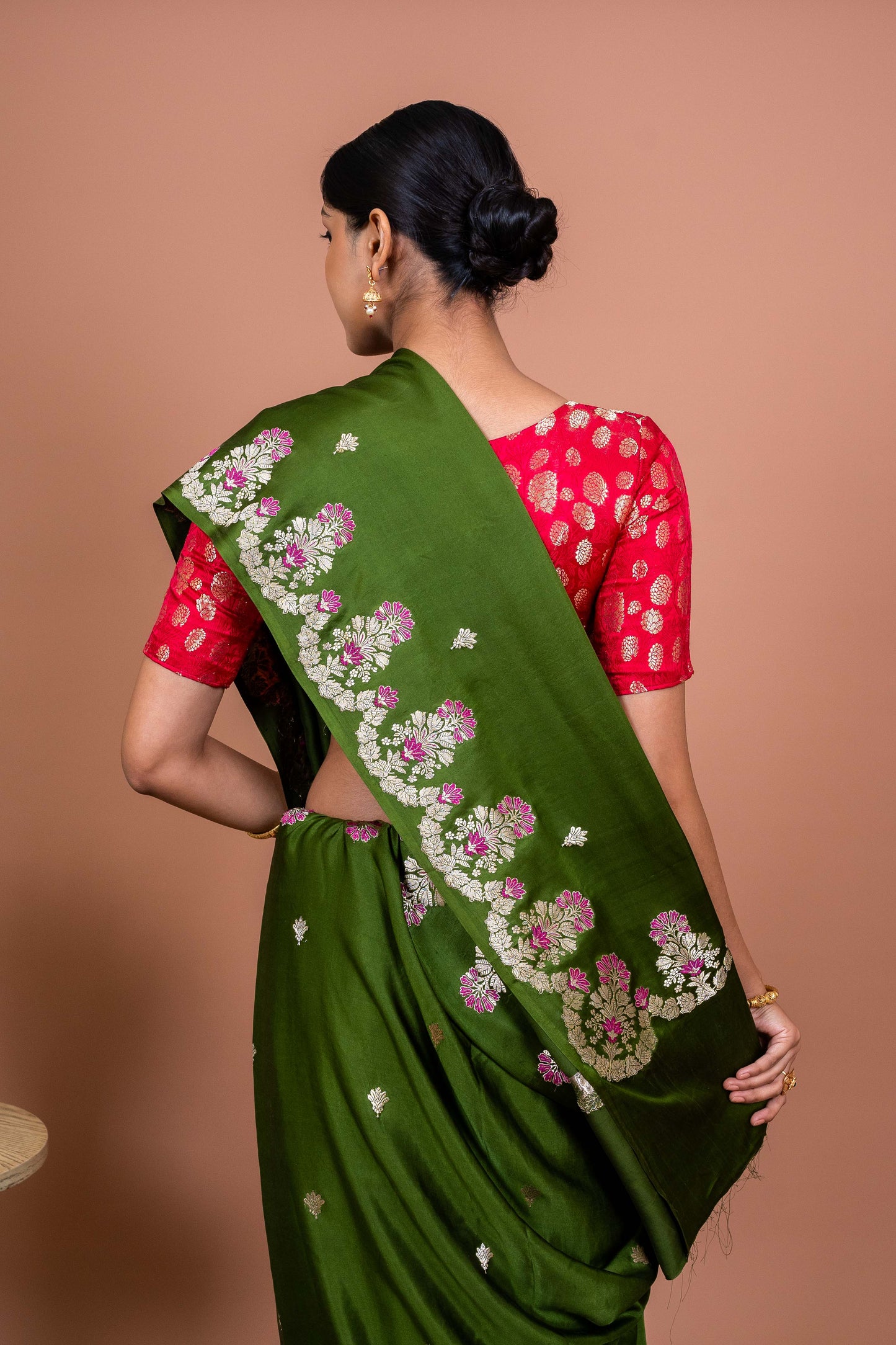Meenakar Border Handwoven Banaras Saree