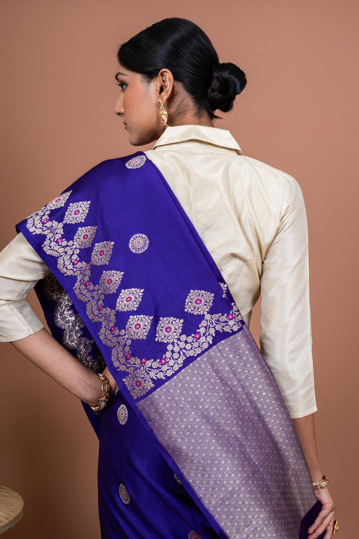 Kaneri Border Handwoven Banaras Saree