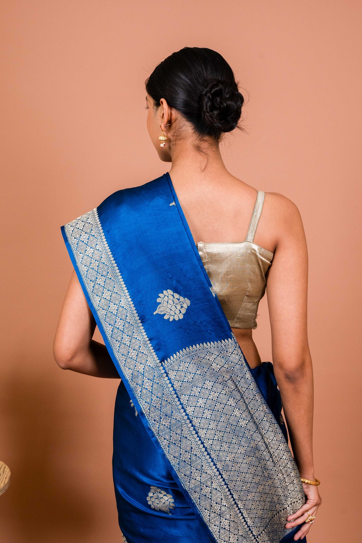 Tribhog Handwoven Banaras Saree