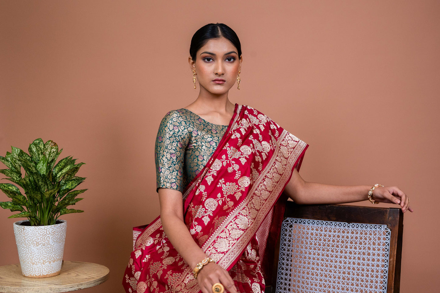 Anar Jaal Handwoven Banaras Saree