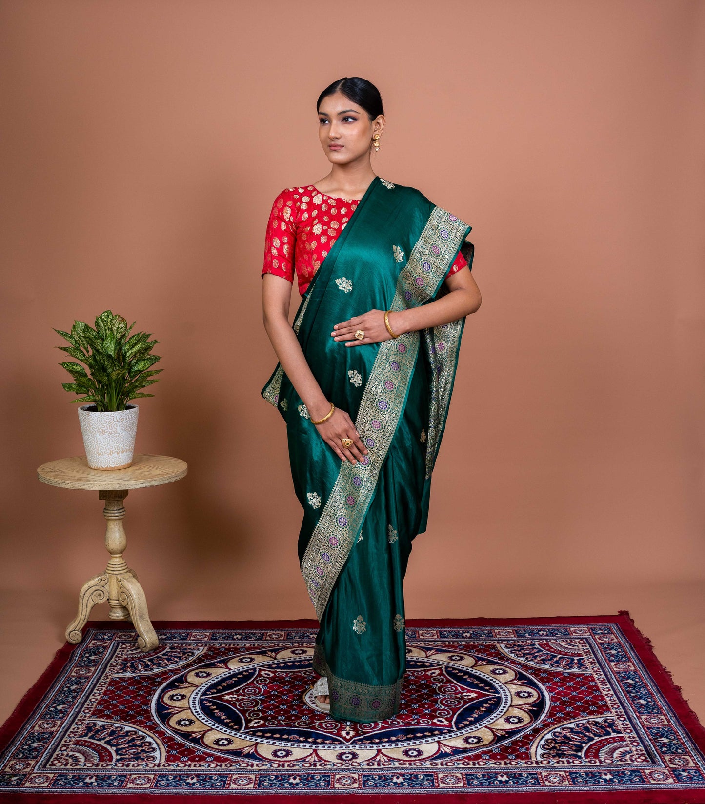 Aakriti Handwoven Banaras Saree