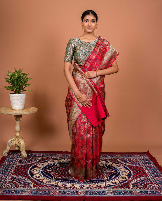 Vana tanchhoi Handwoven Banaras Saree