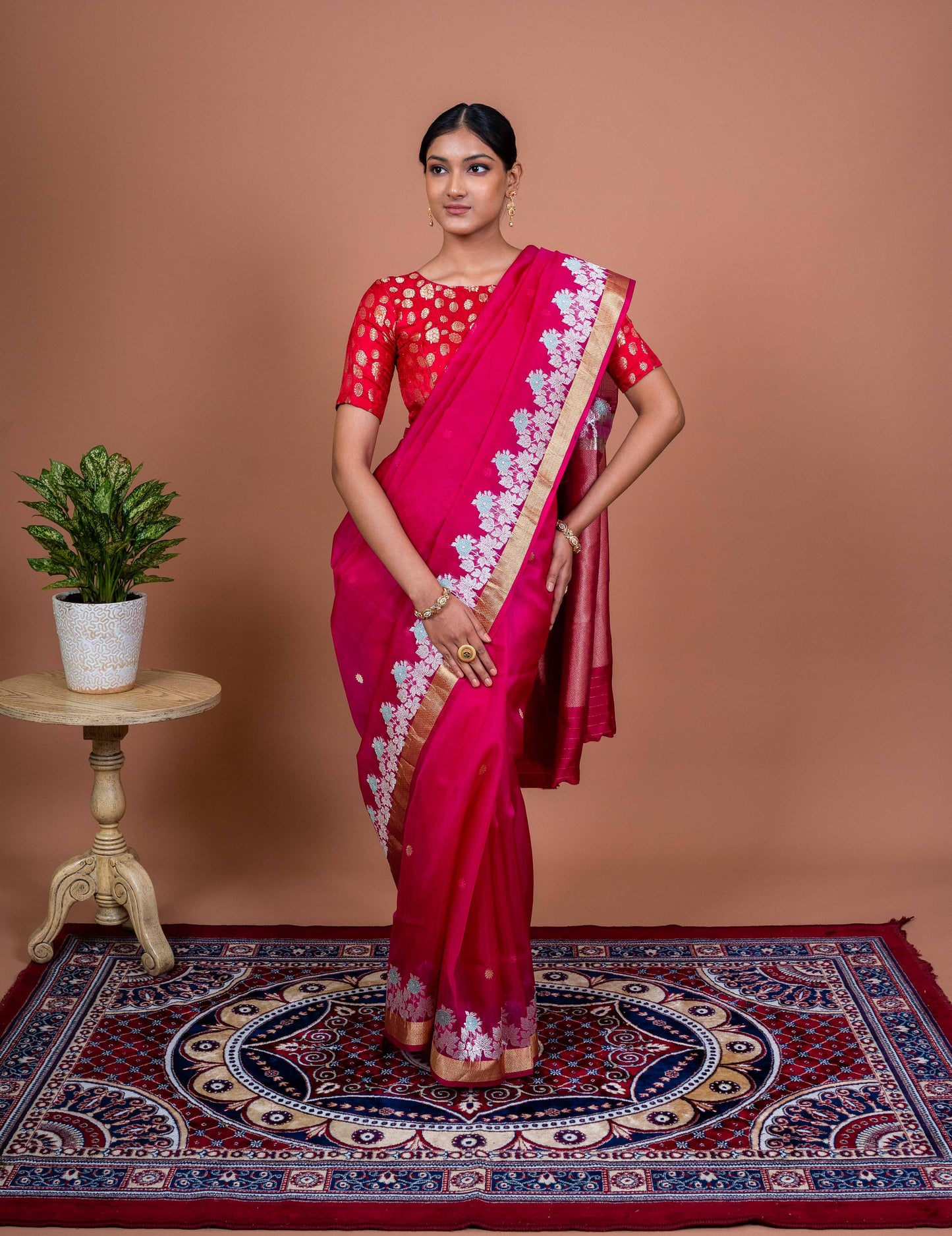 Kaleel Border Handwoven Banaras Saree
