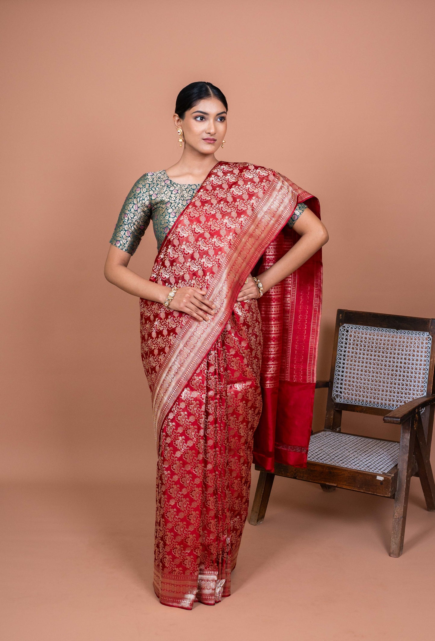 Kinari Handwoven Banaras Saree