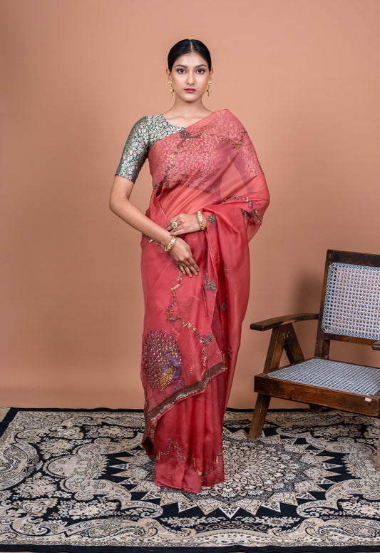 Mayur Pallu Handwoven Banaras Sare