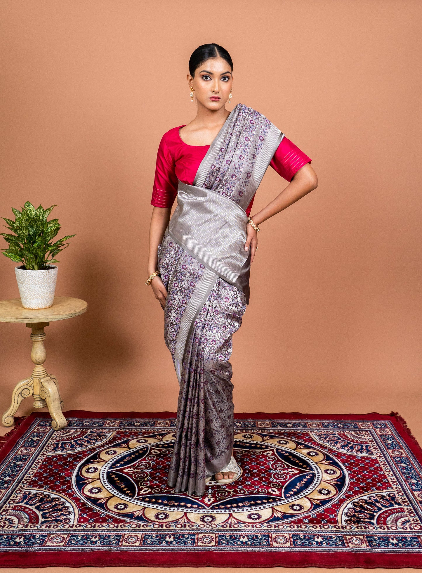 Tilfi meenekar Handwoven Banaras Saree
