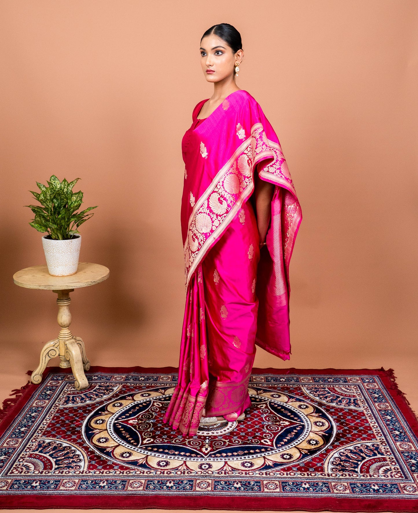 Mayur Border Handwoven Banaras Saree