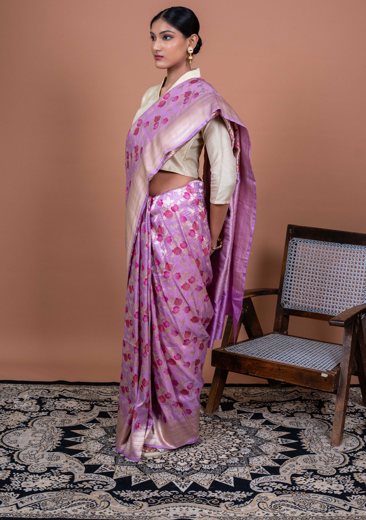 Anar Gul Handwoven Banaras Saree