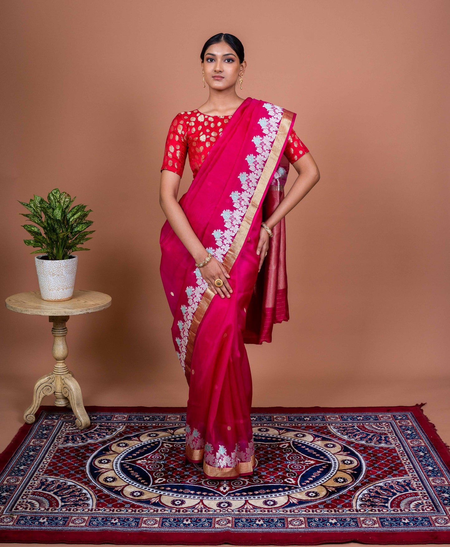 Kaleel Border Handwoven Banaras Saree
