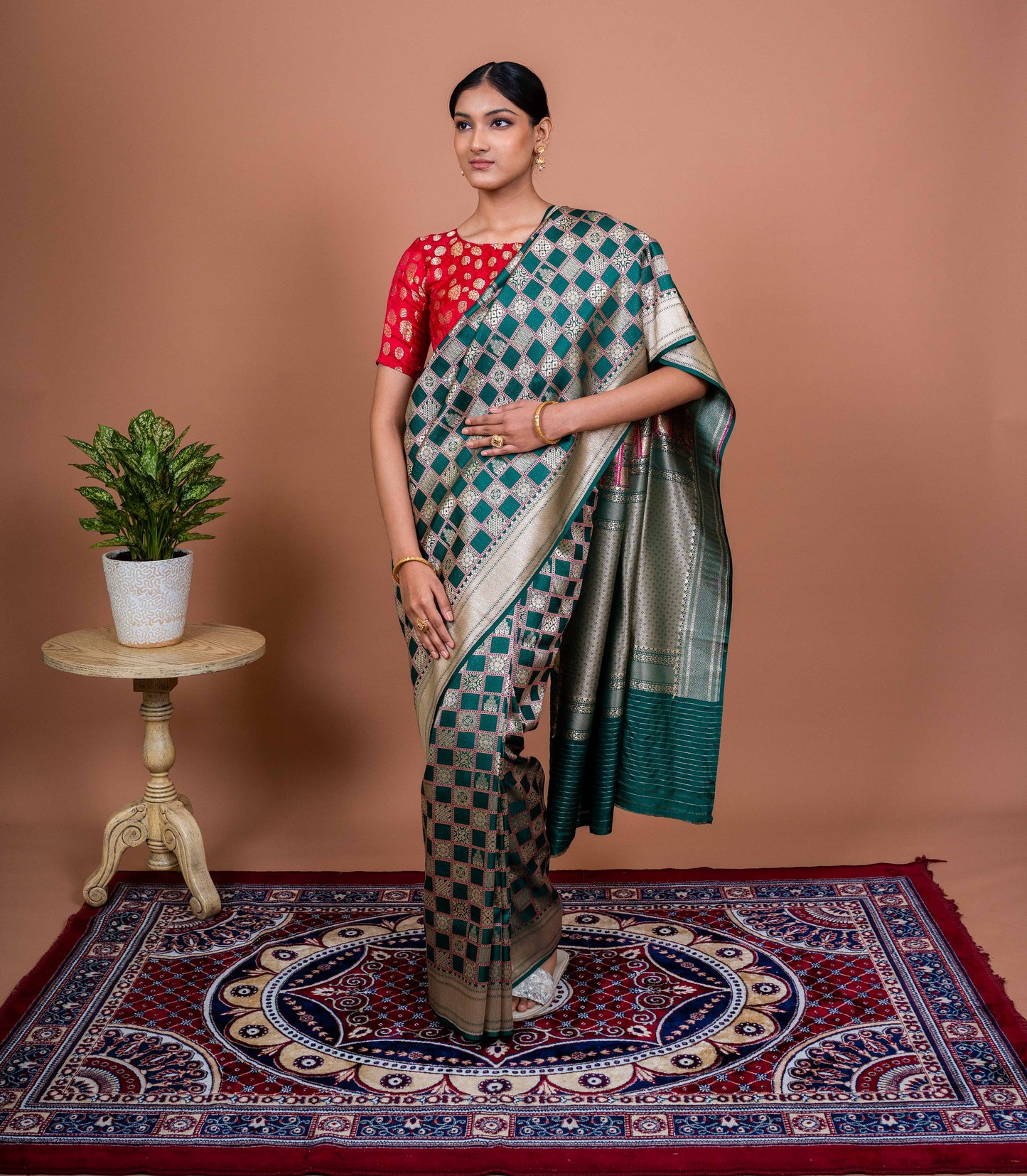 Chowkadi Gul Handwoven Banaras Saree