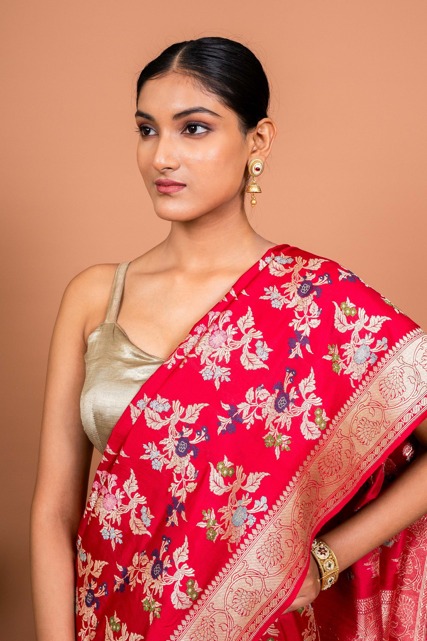 Nikhar Handwoven Banaras Saree