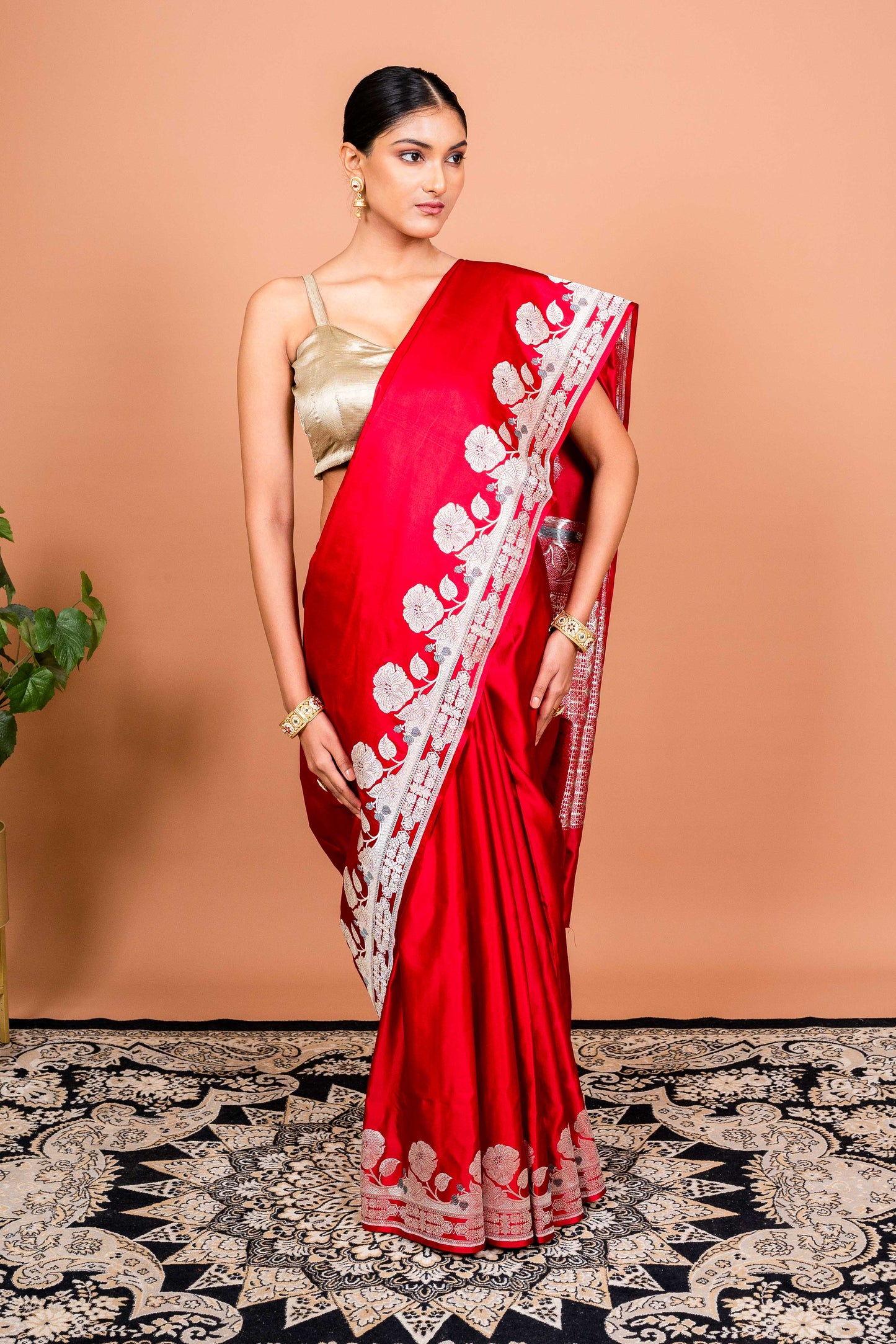 Gul Border Handwoven Banaras Saree