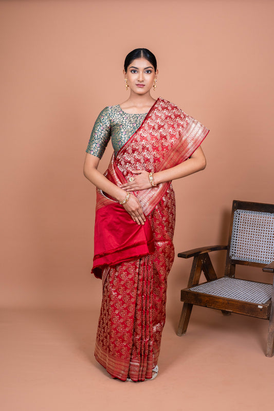 Kinari Handwoven Banaras Saree