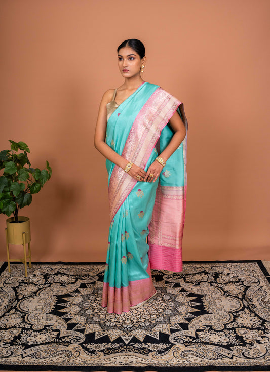 Kadhiyal Handwoven Banaras Saree