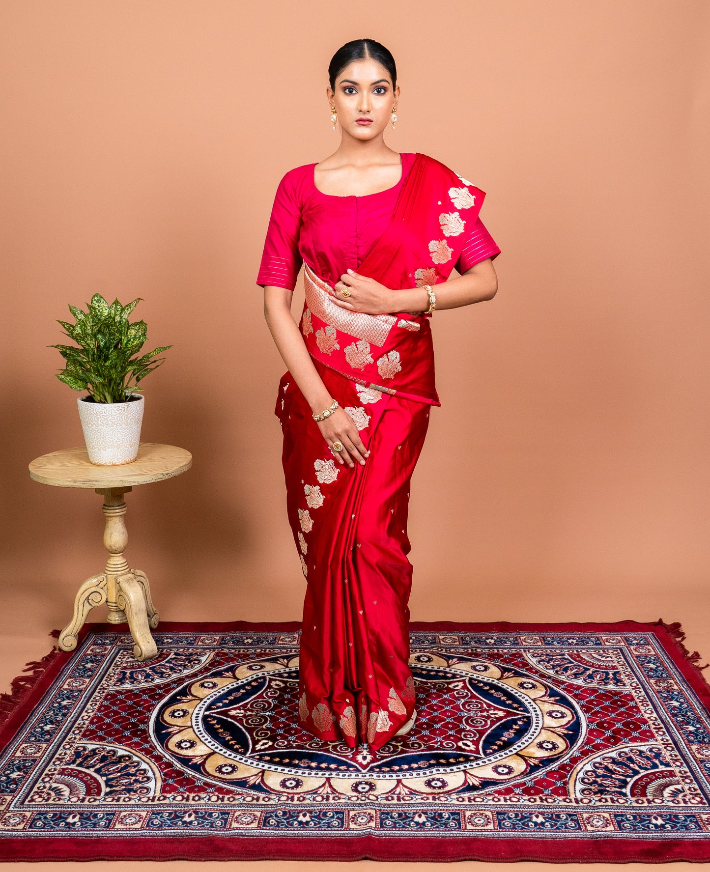 Meenakar Boota Handwoven Banaras Saree