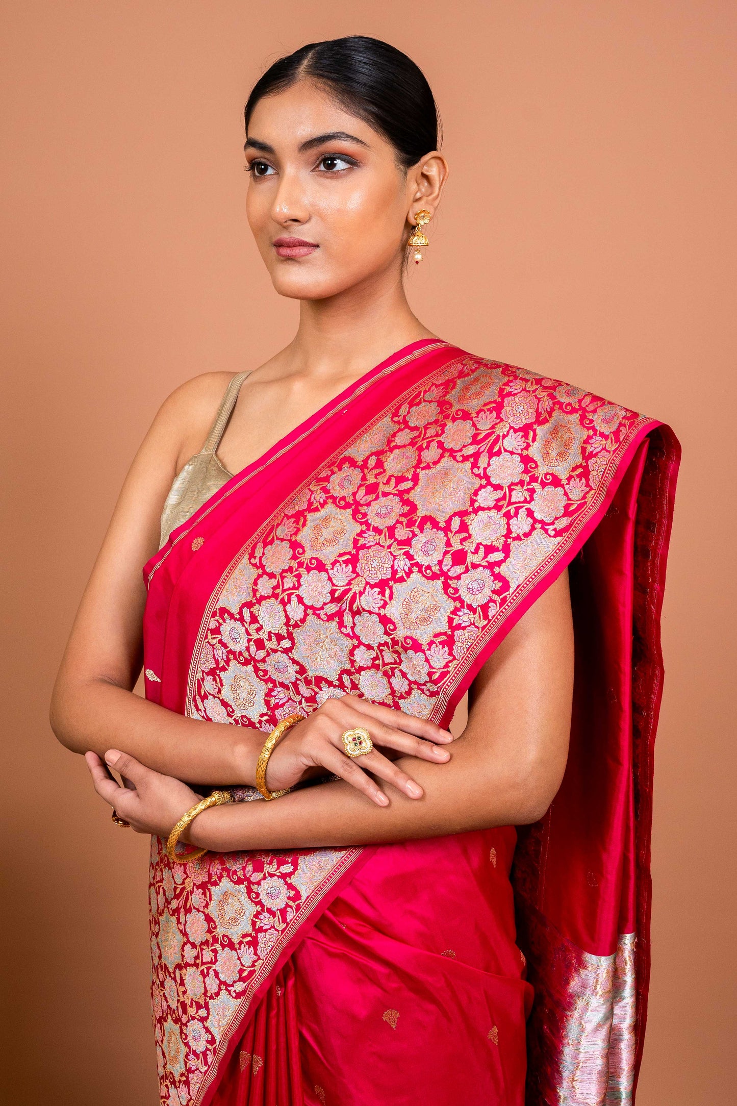 Kadhiyal Handwoven Banaras Saree