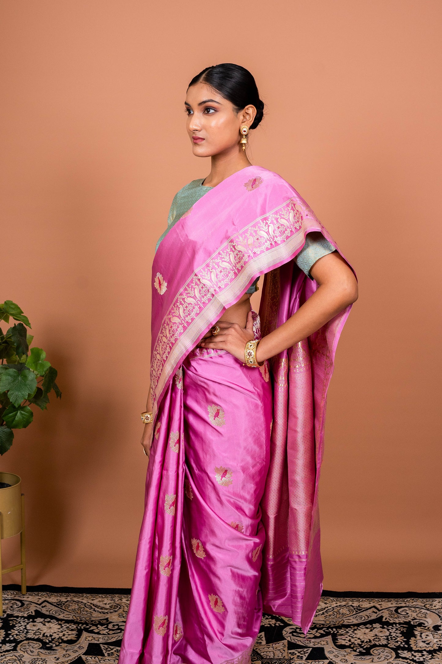 Saras Border Handwoven Banaras Saree