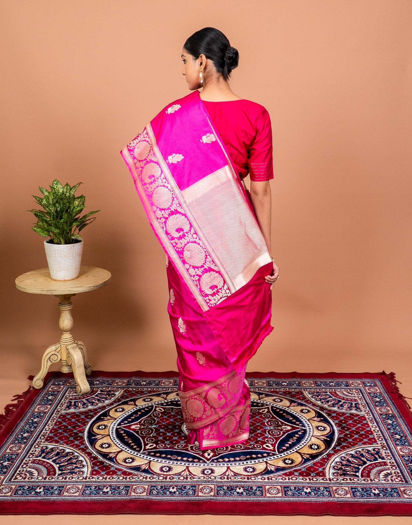 Mayur Border Handwoven Banaras Saree