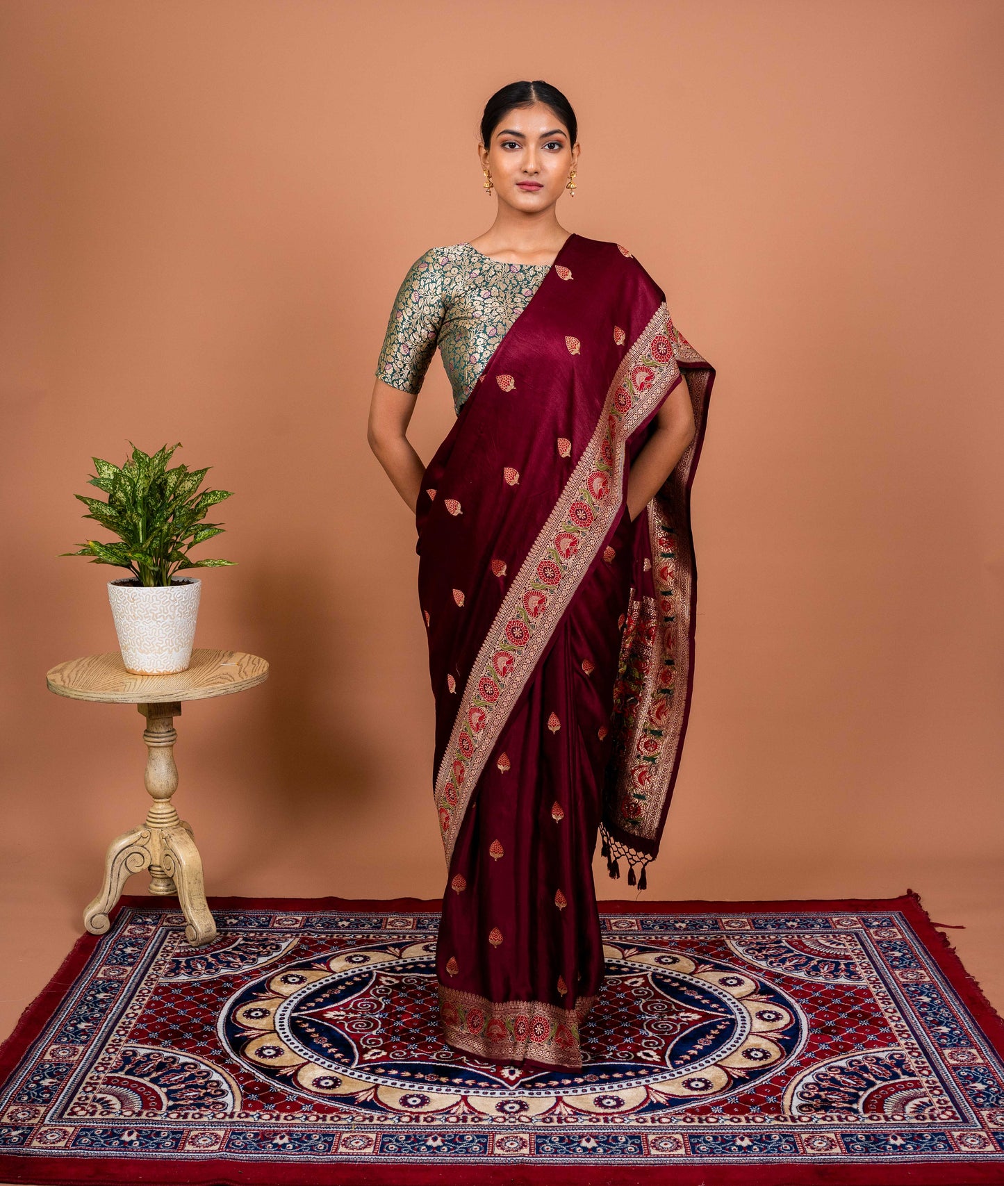 Ashawali Border Handwoven Banaras Saree