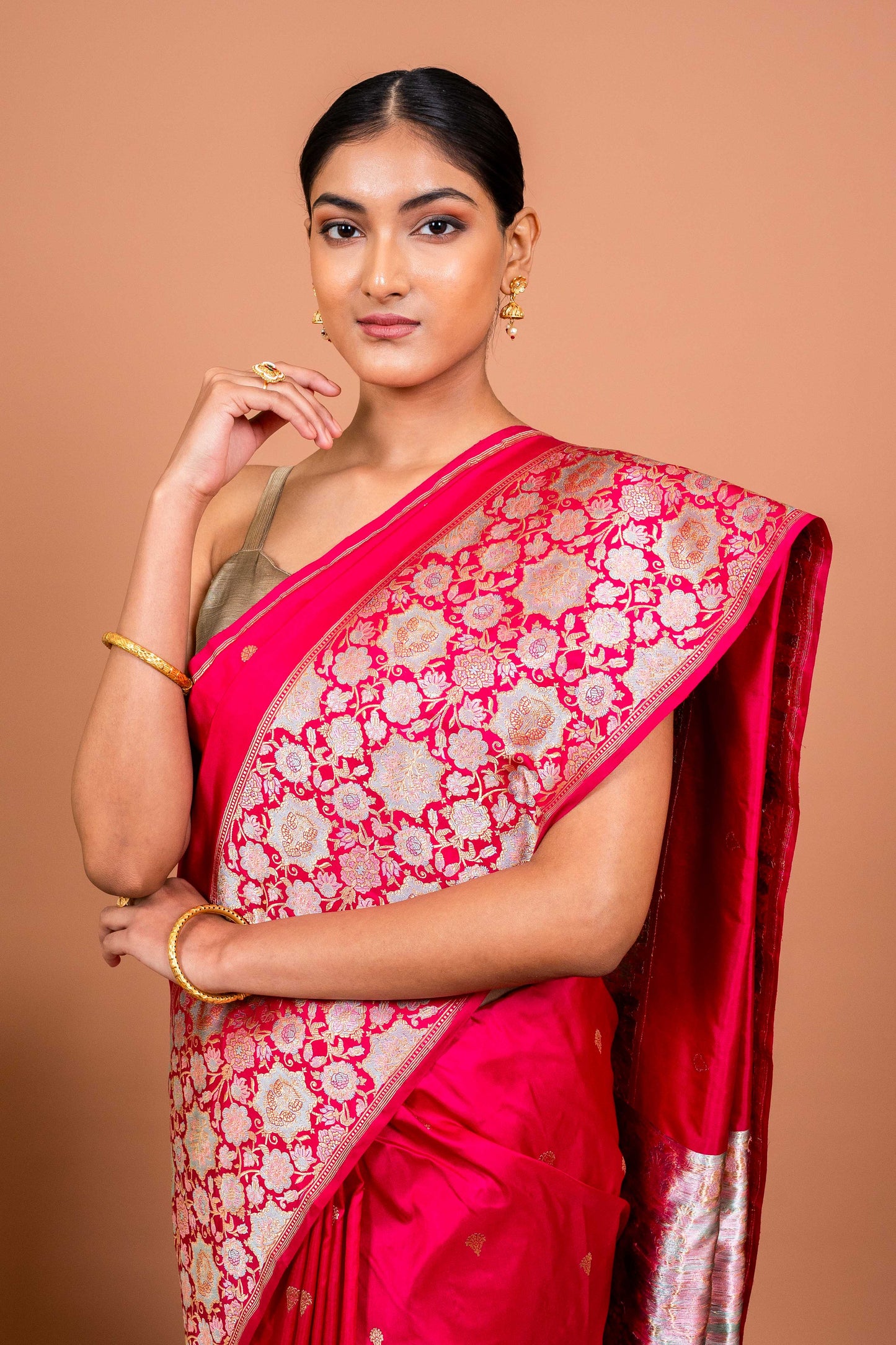 Kadhiyal Handwoven Banaras Saree