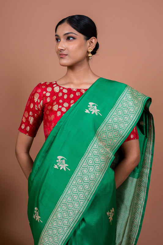 Parrot Booti Handwoven Banaras Saree