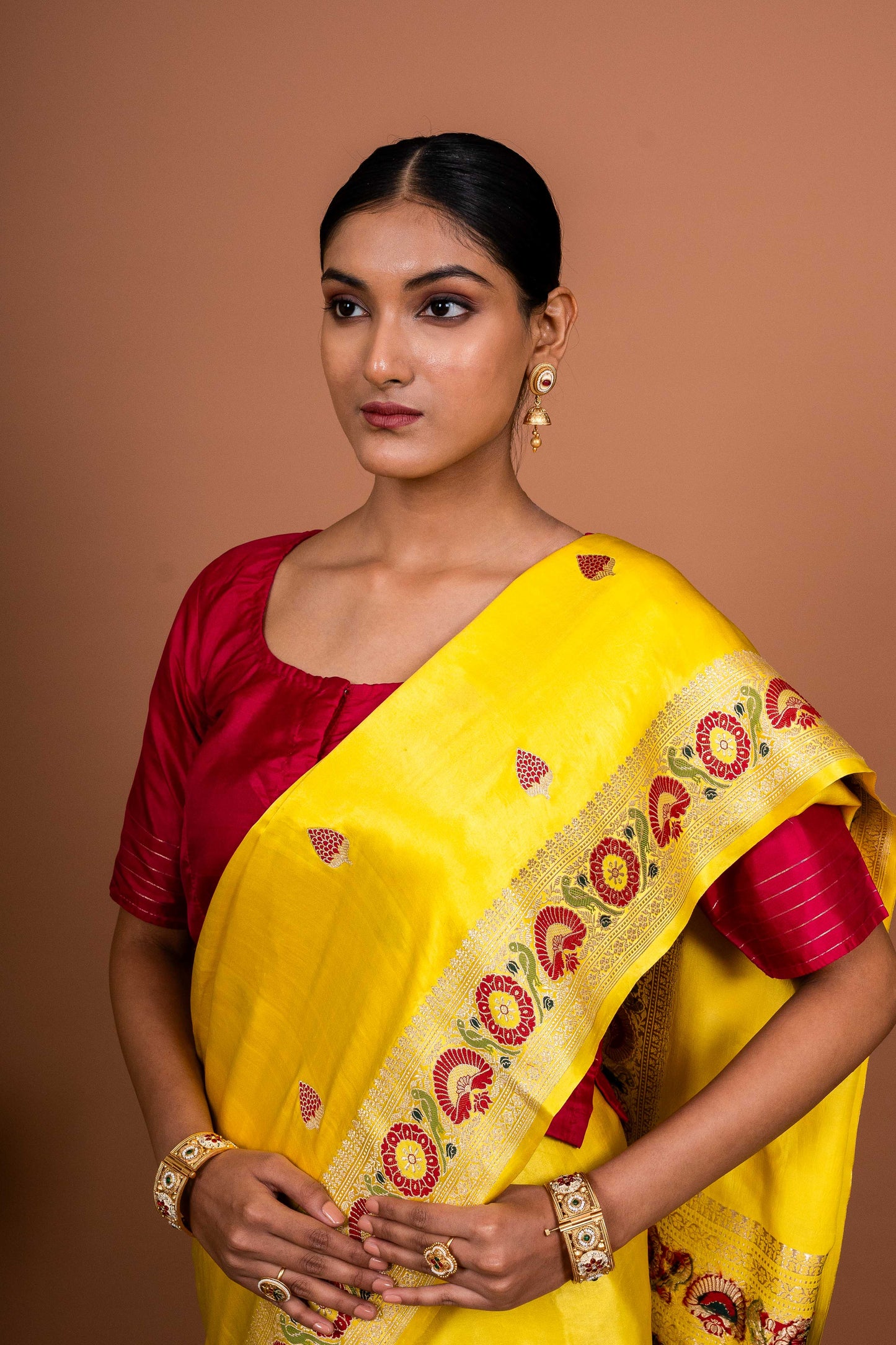 Ashawali Border Handwoven Banaras Saree