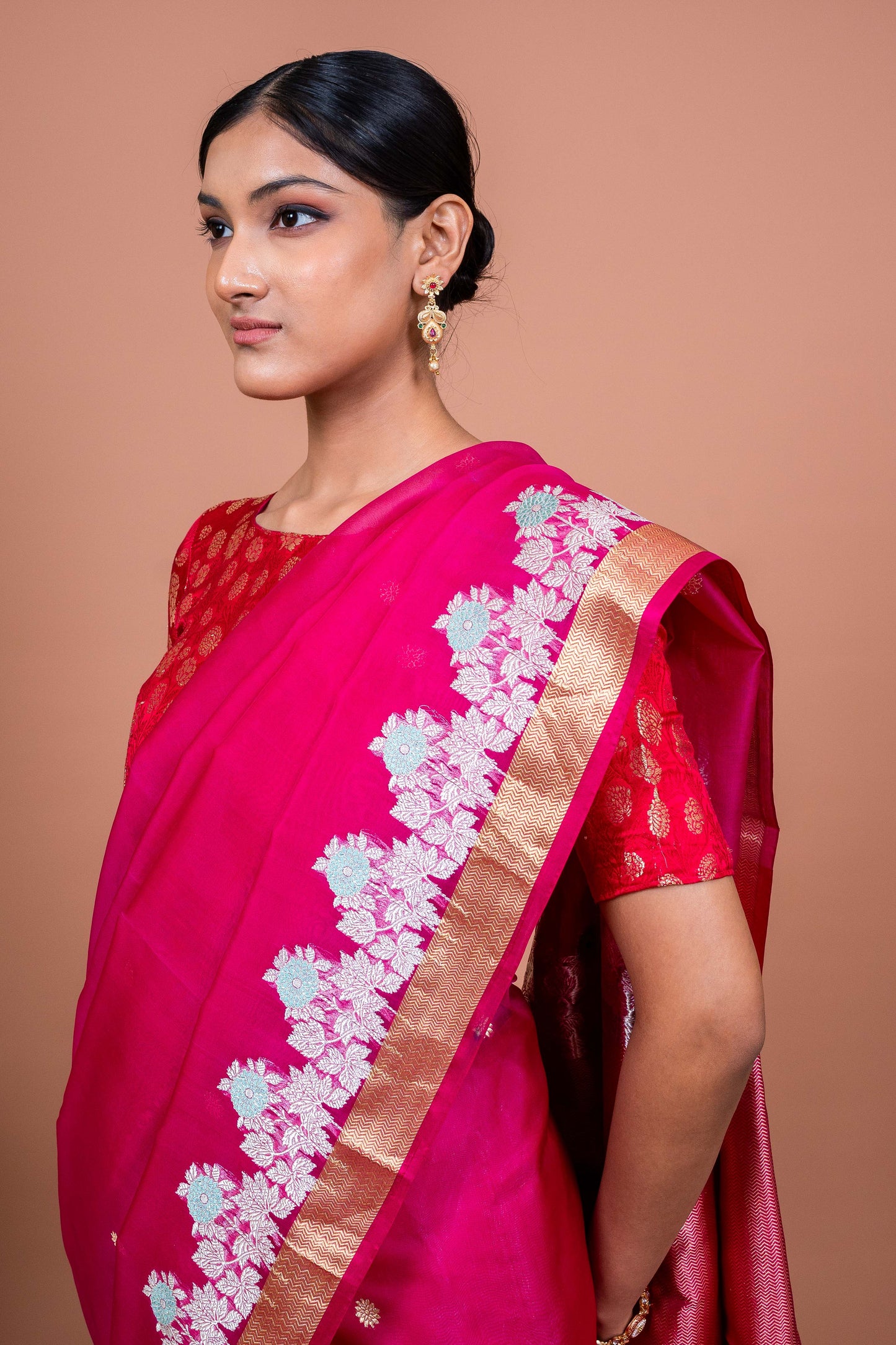 Kaleel Border Handwoven Banaras Saree