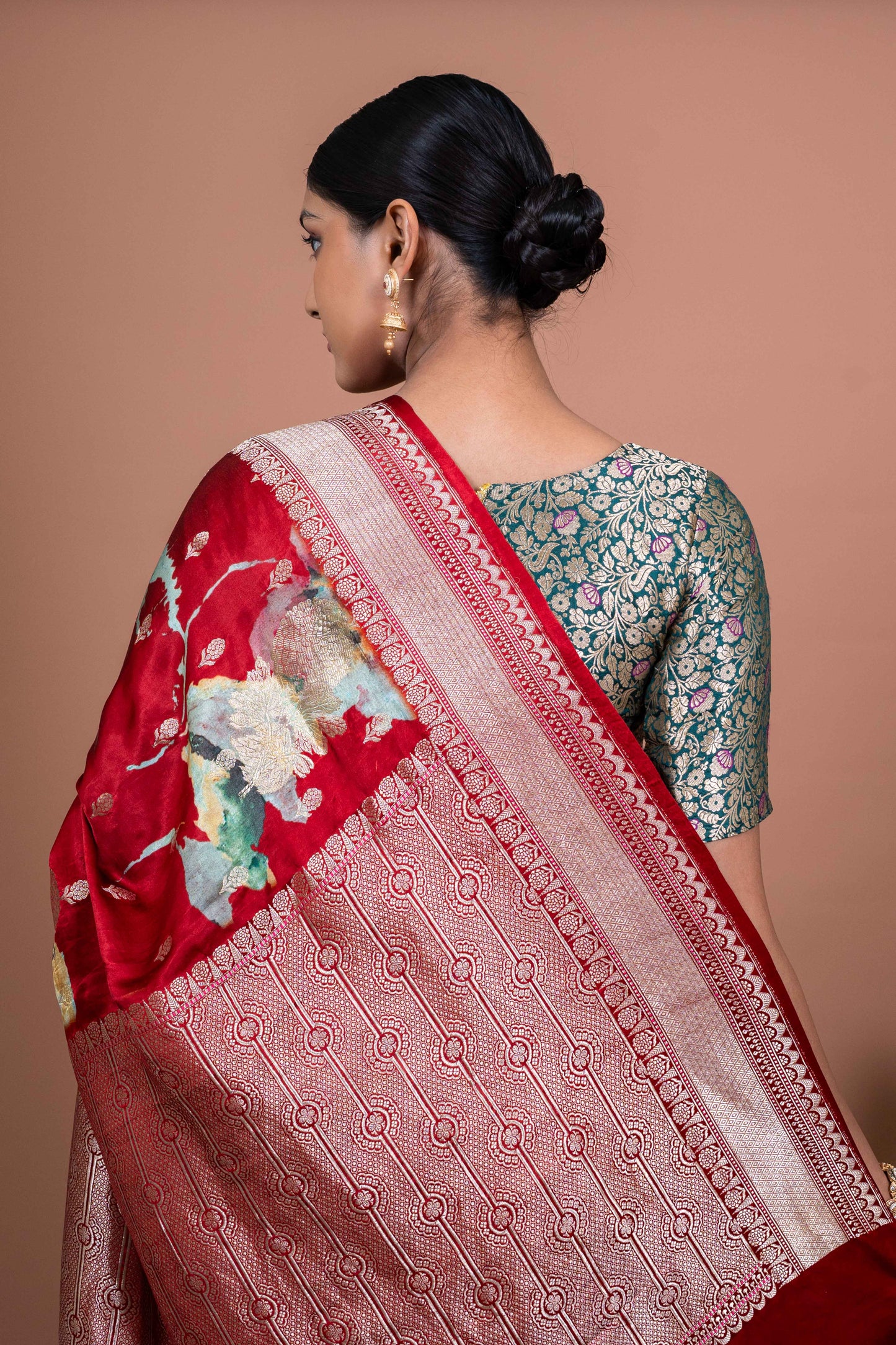 Vaana Handwoven Banaras Saree