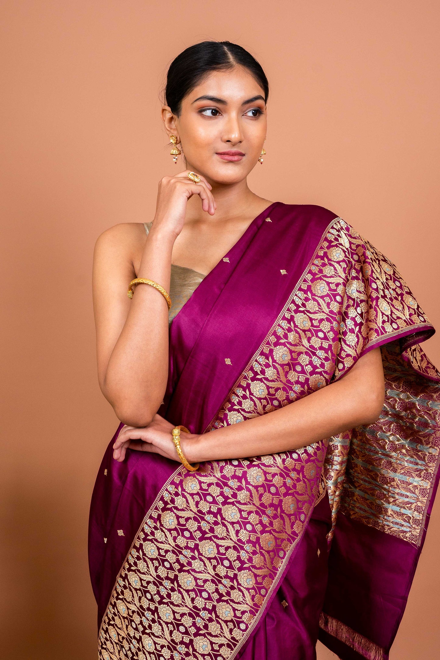 Kadhiyal Handwoven Banaras Saree