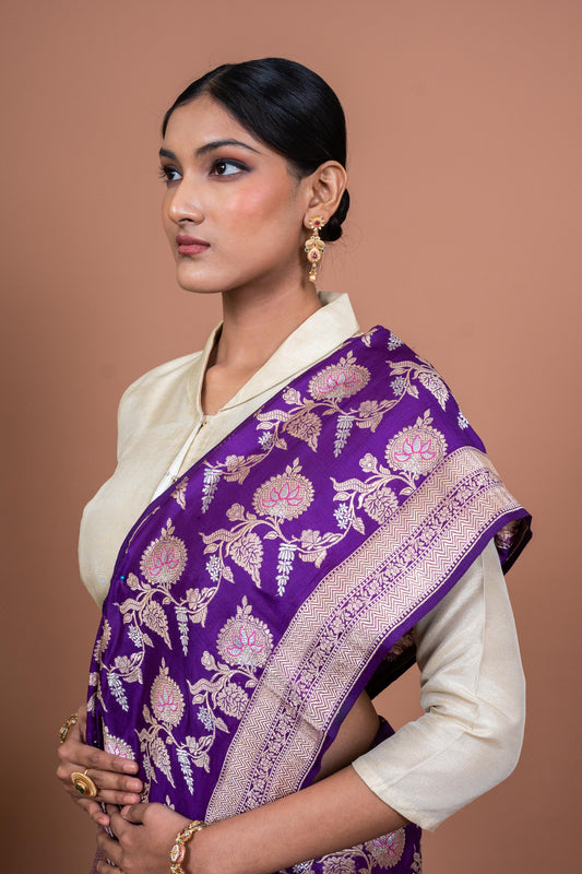 Gulner Jaal Handwoven Banaras Saree