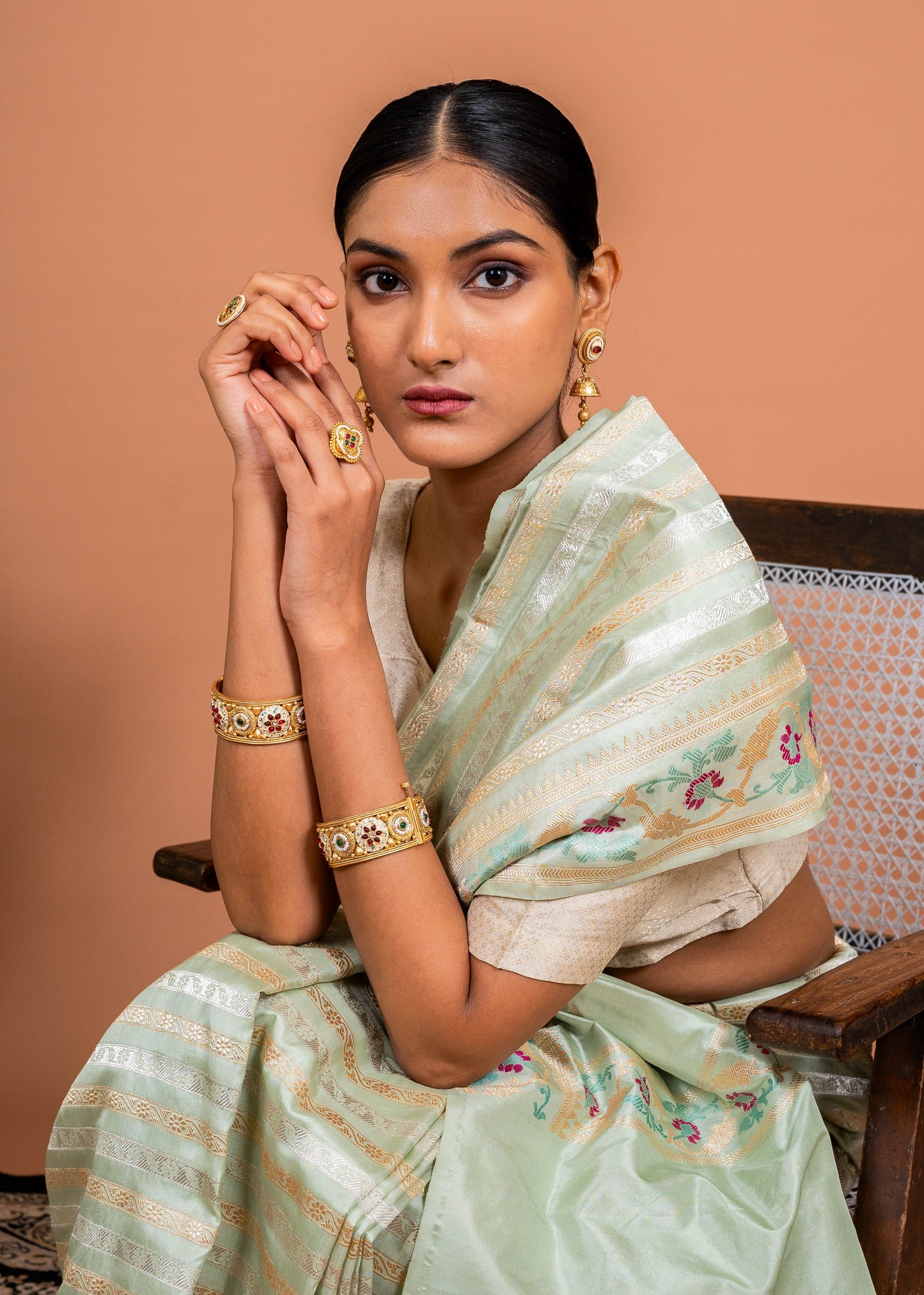 Paisely Pallu Handwoven Banaras Saree