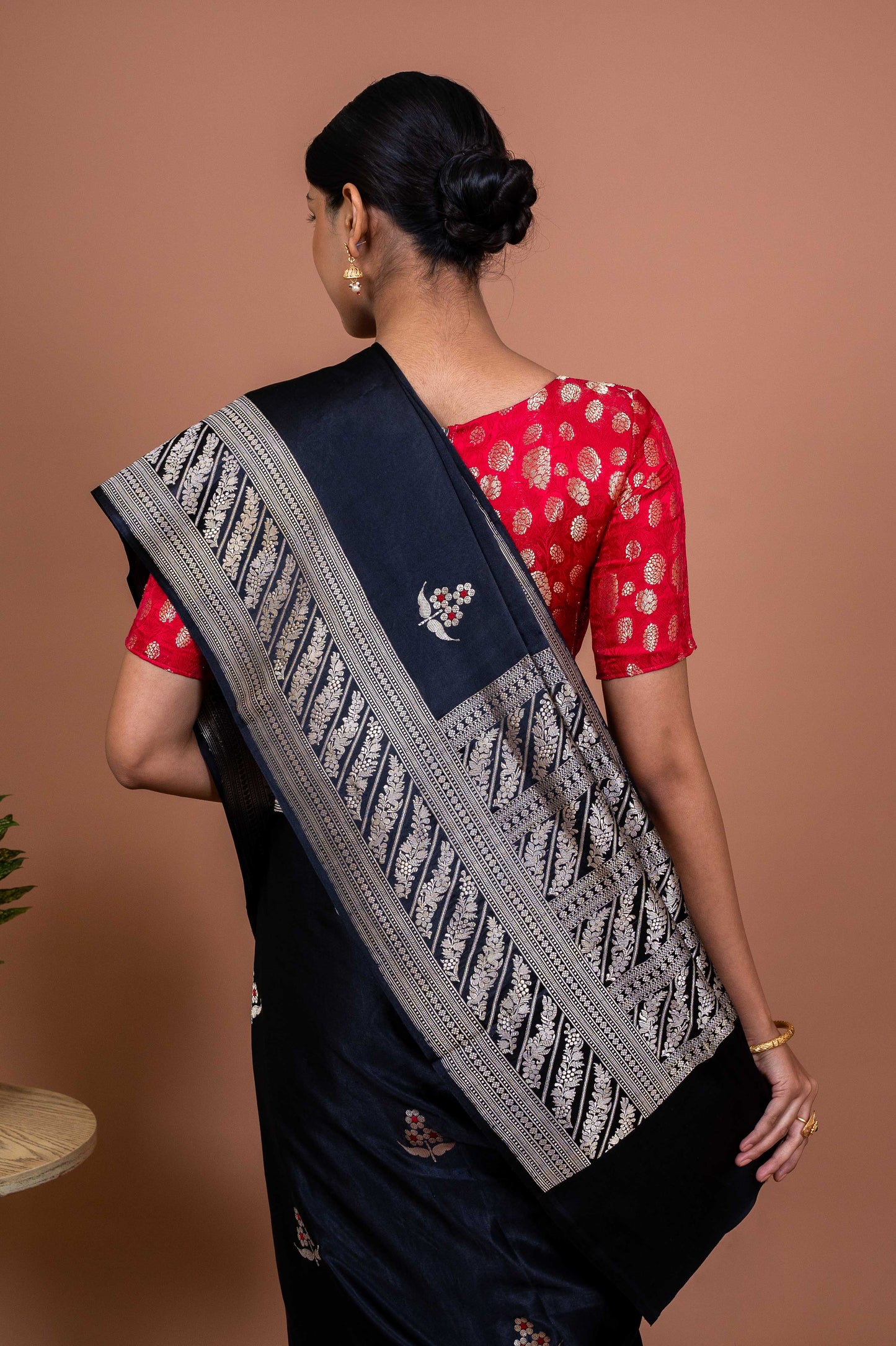 Heena Handwoven Banaras Saree