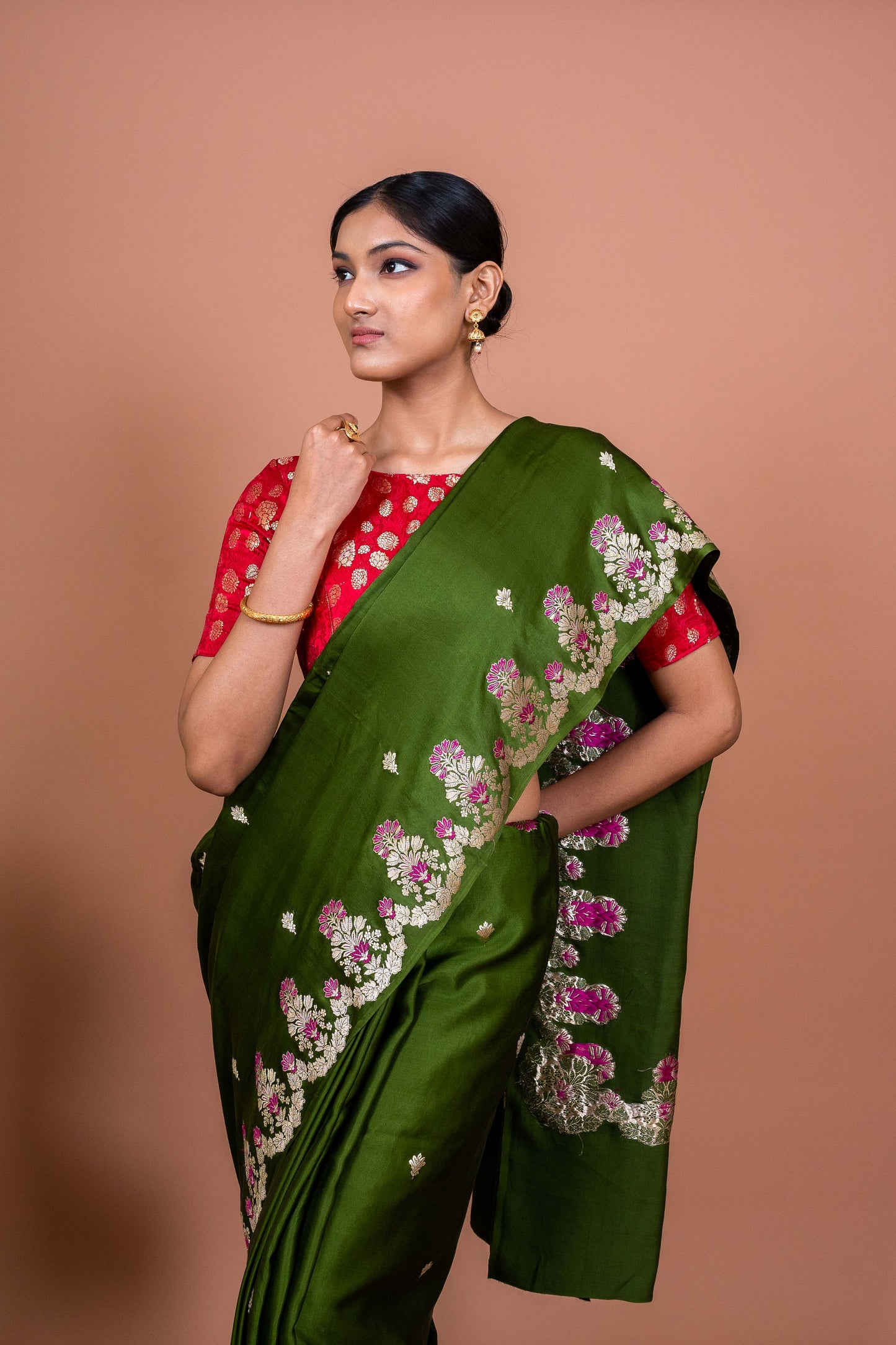 Meenakar Border Handwoven Banaras Saree