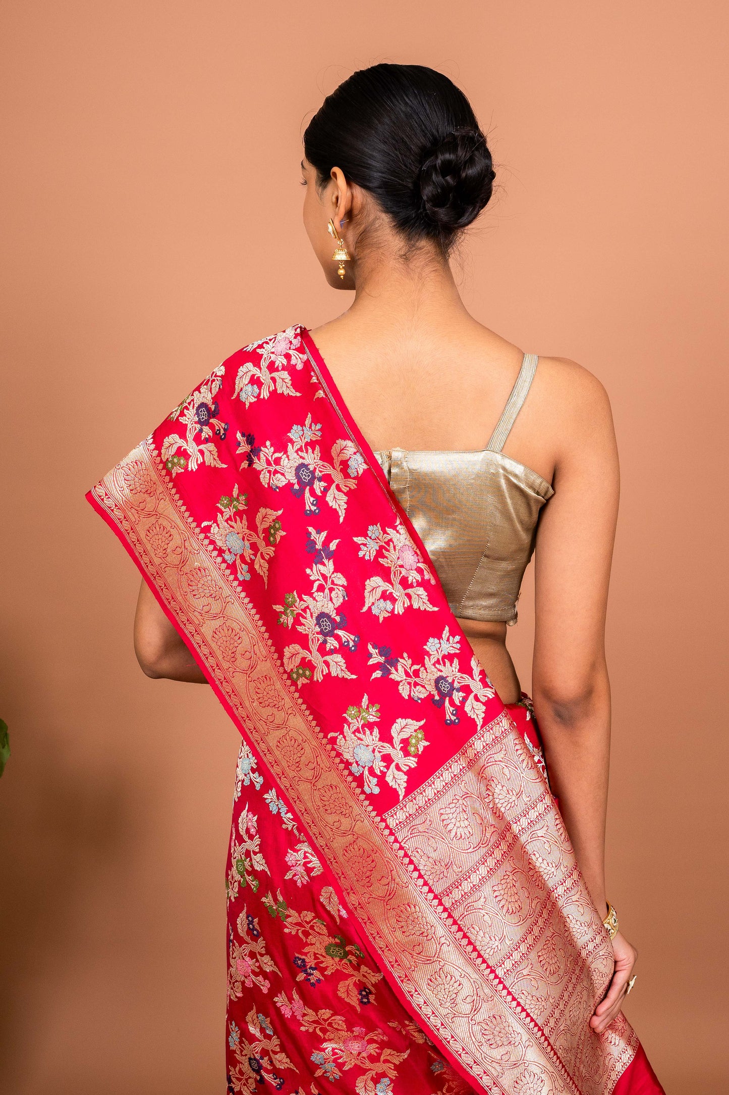 Nikhar Handwoven Banaras Saree