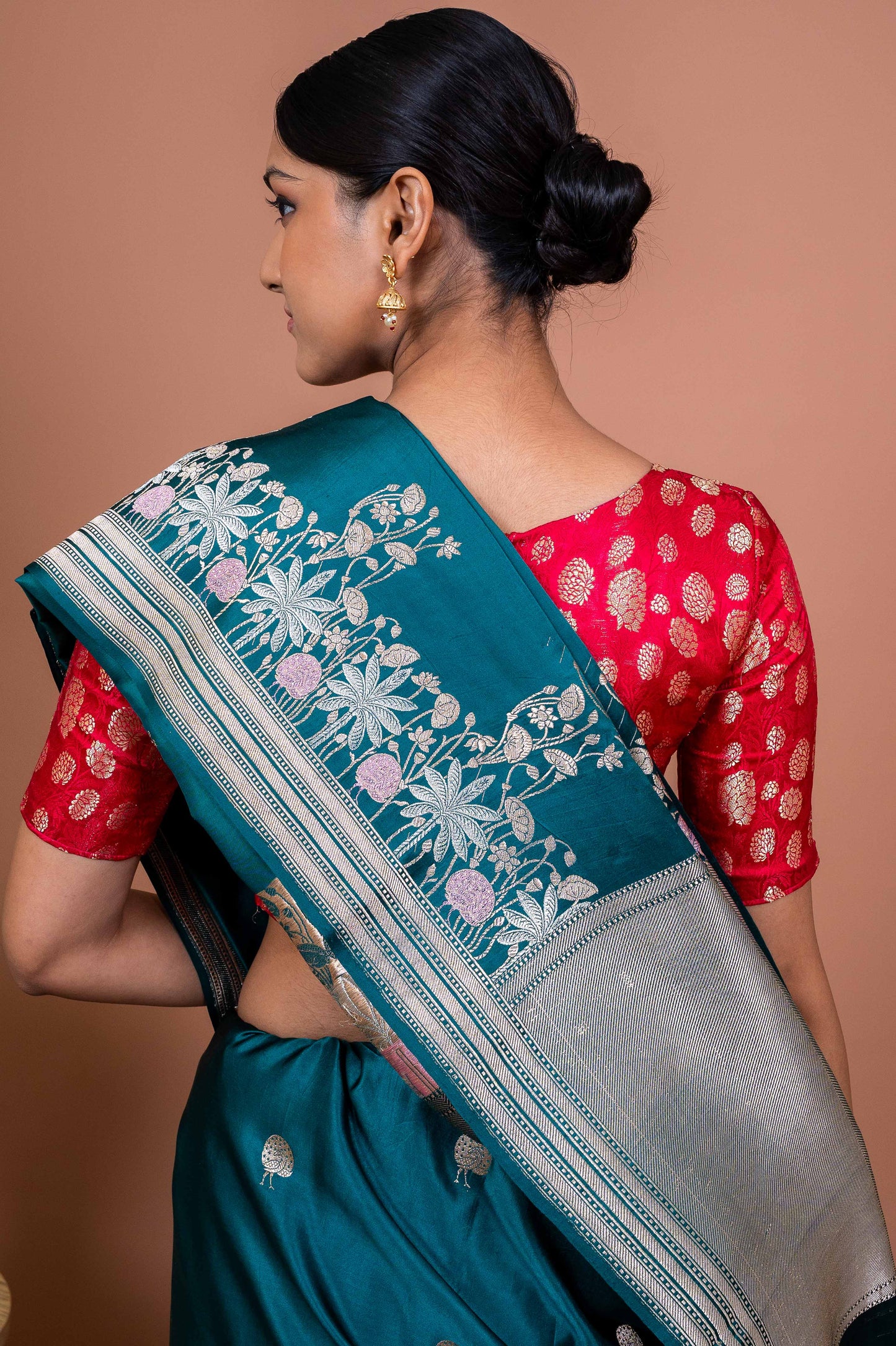 Kamal Border Handwoven Banaras Saree