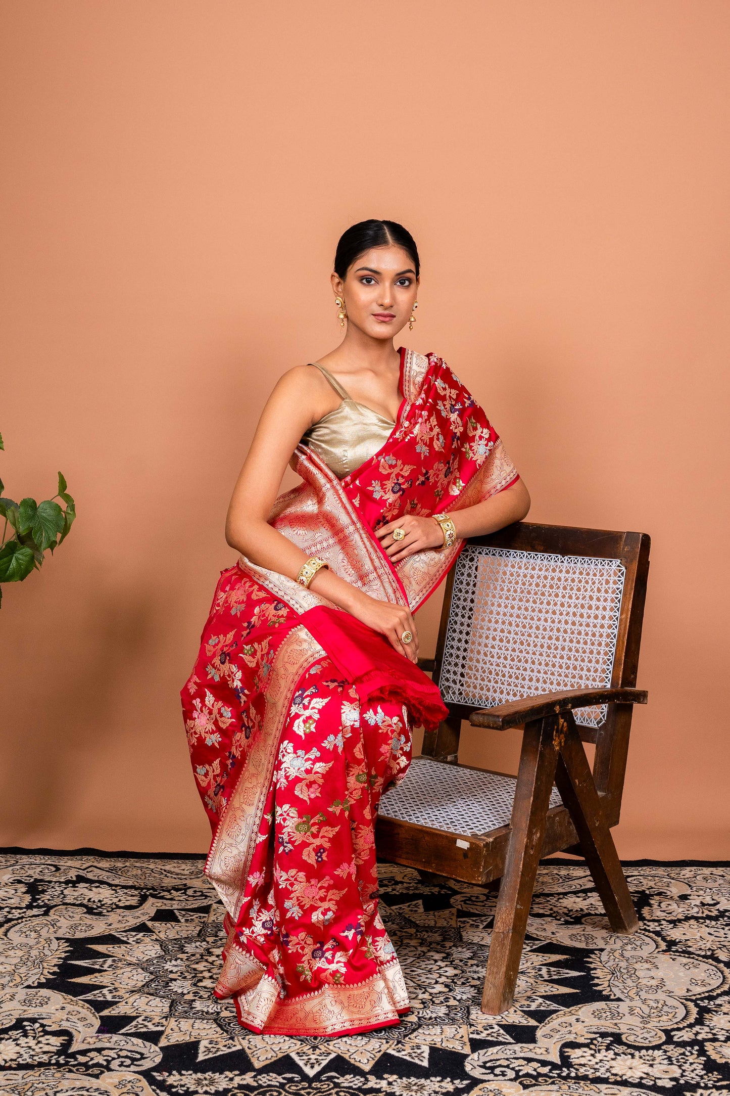 Nikhar Handwoven Banaras Saree