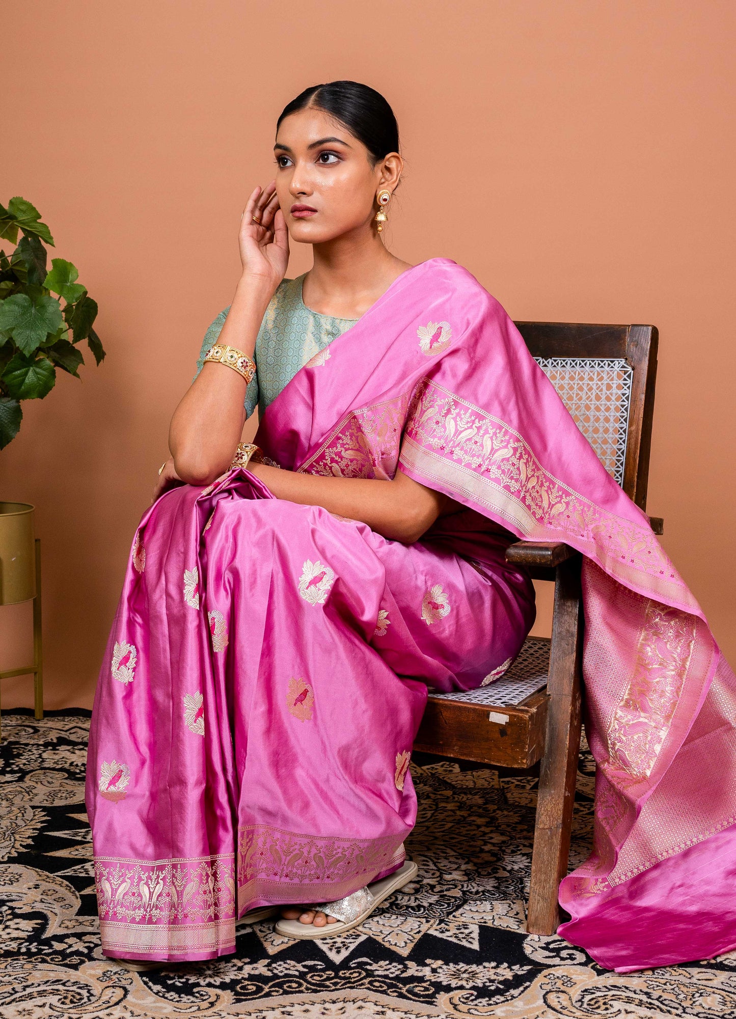 Saras Border Handwoven Banaras Saree