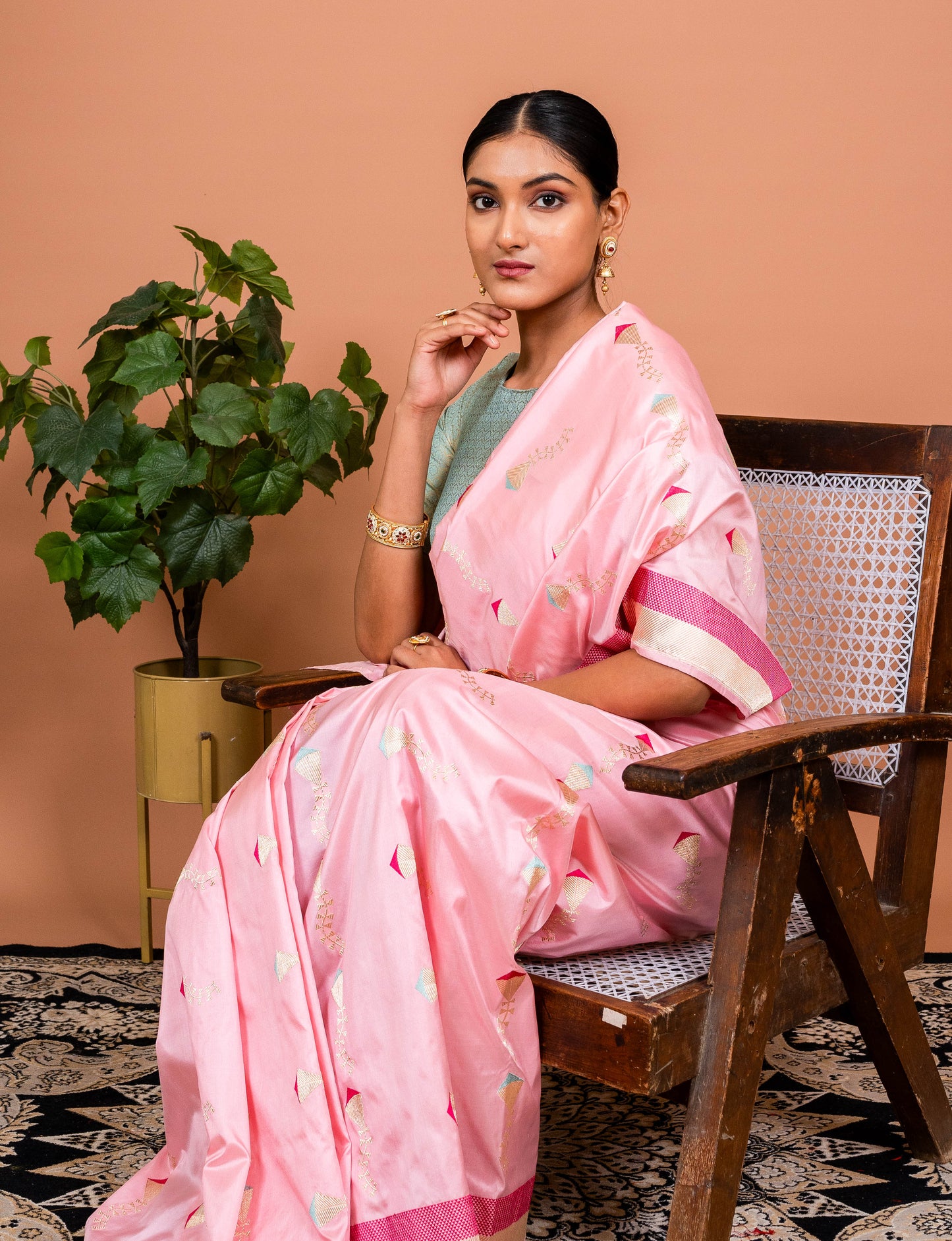 Patang Handwoven Banaras Saree