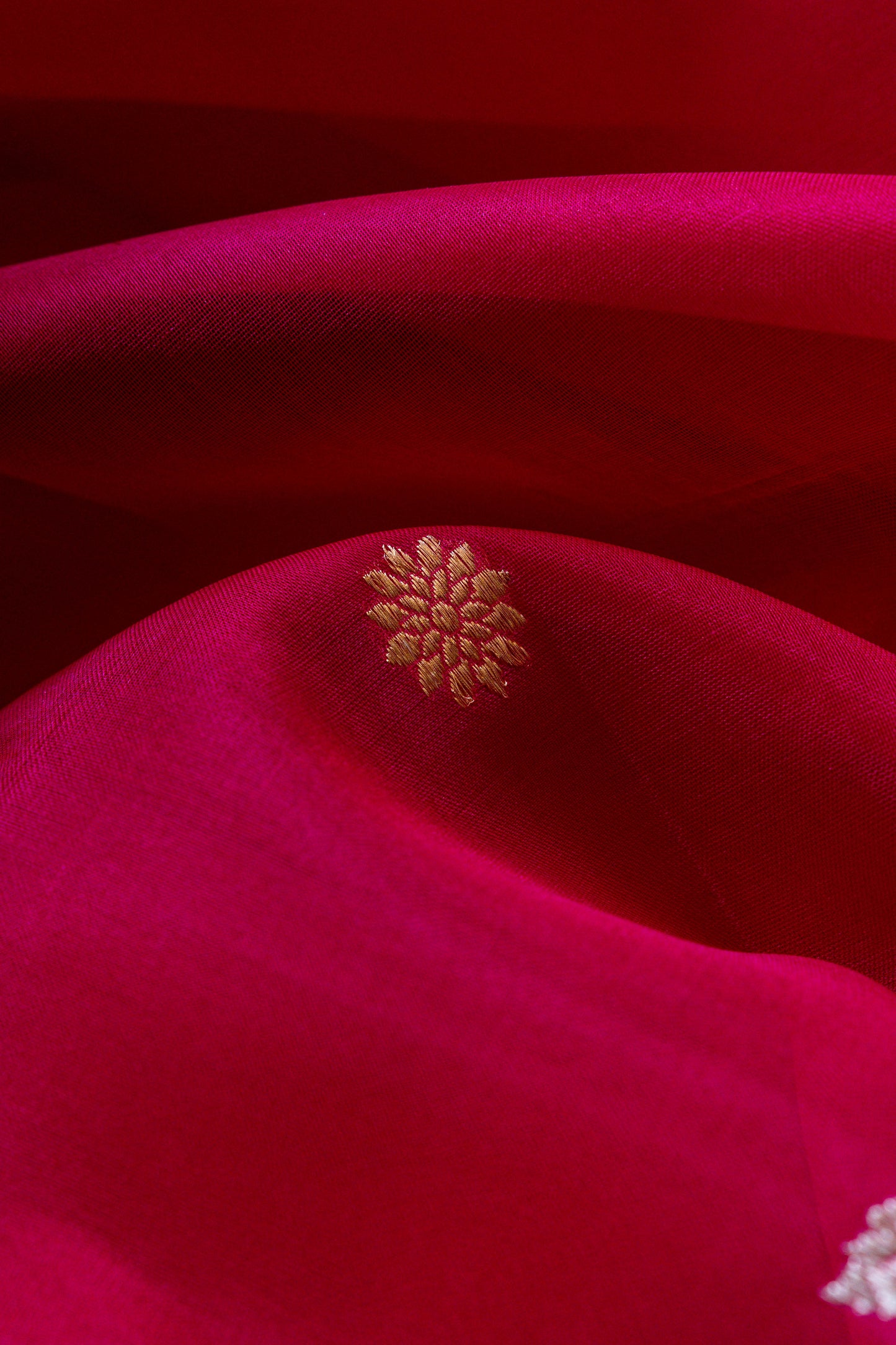 Kaleel Border Handwoven Banaras Saree