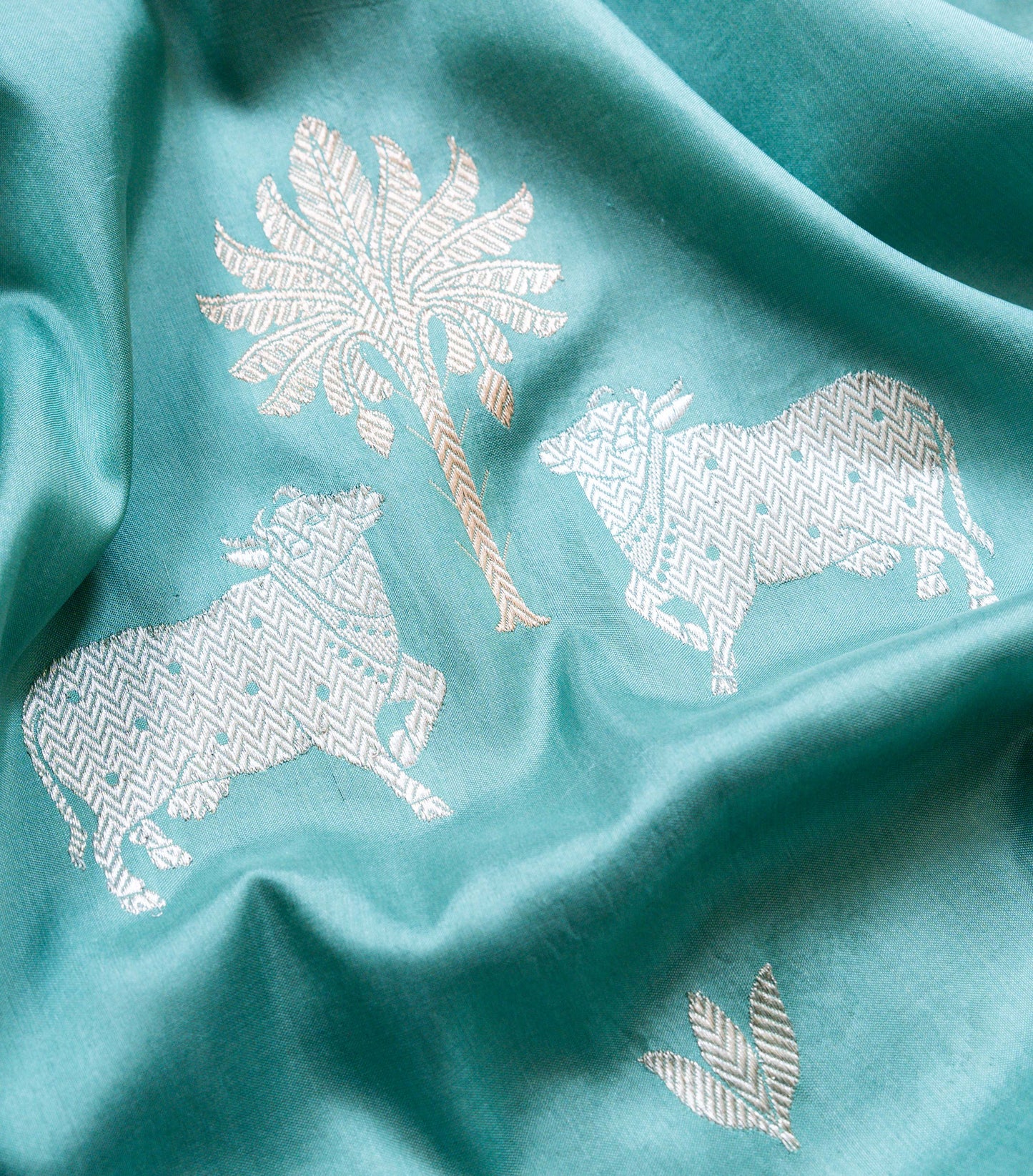 Pichhwai Handwoven Banaras Saree