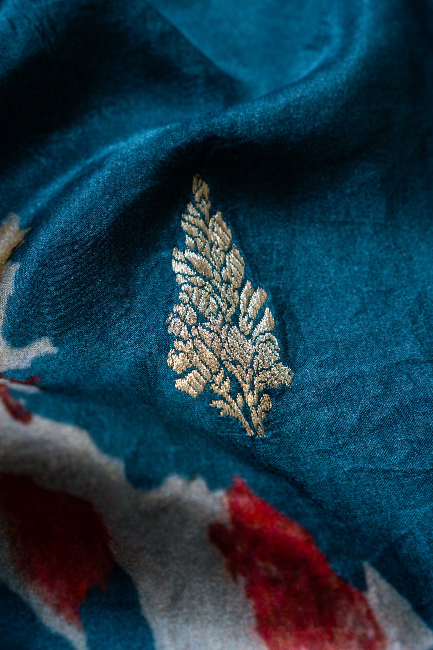 Vaana Handwoven Banaras Saree