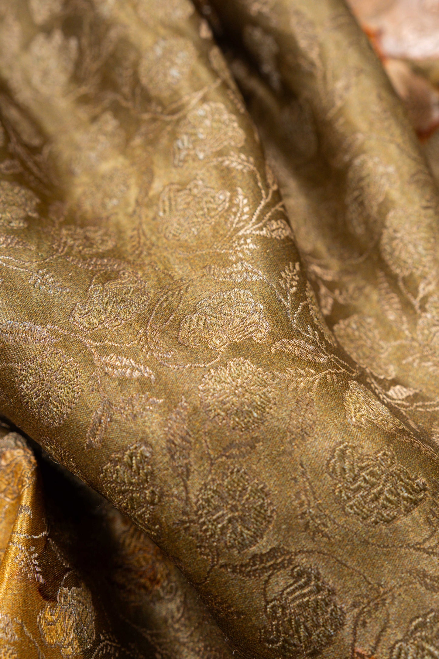 Vaana Handwoven Banaras Saree