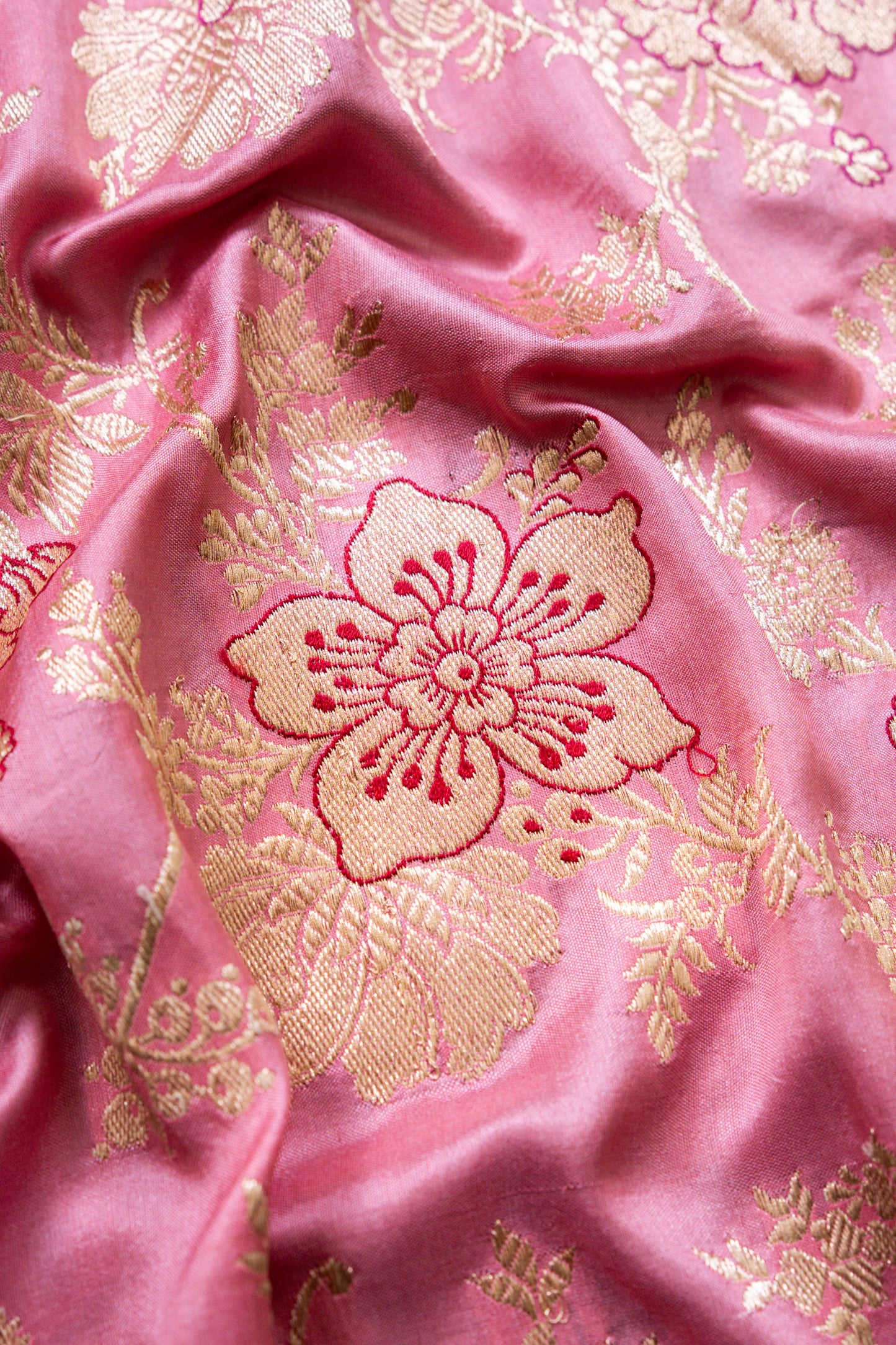 Diya Jangla Handwoven Banaras Saree