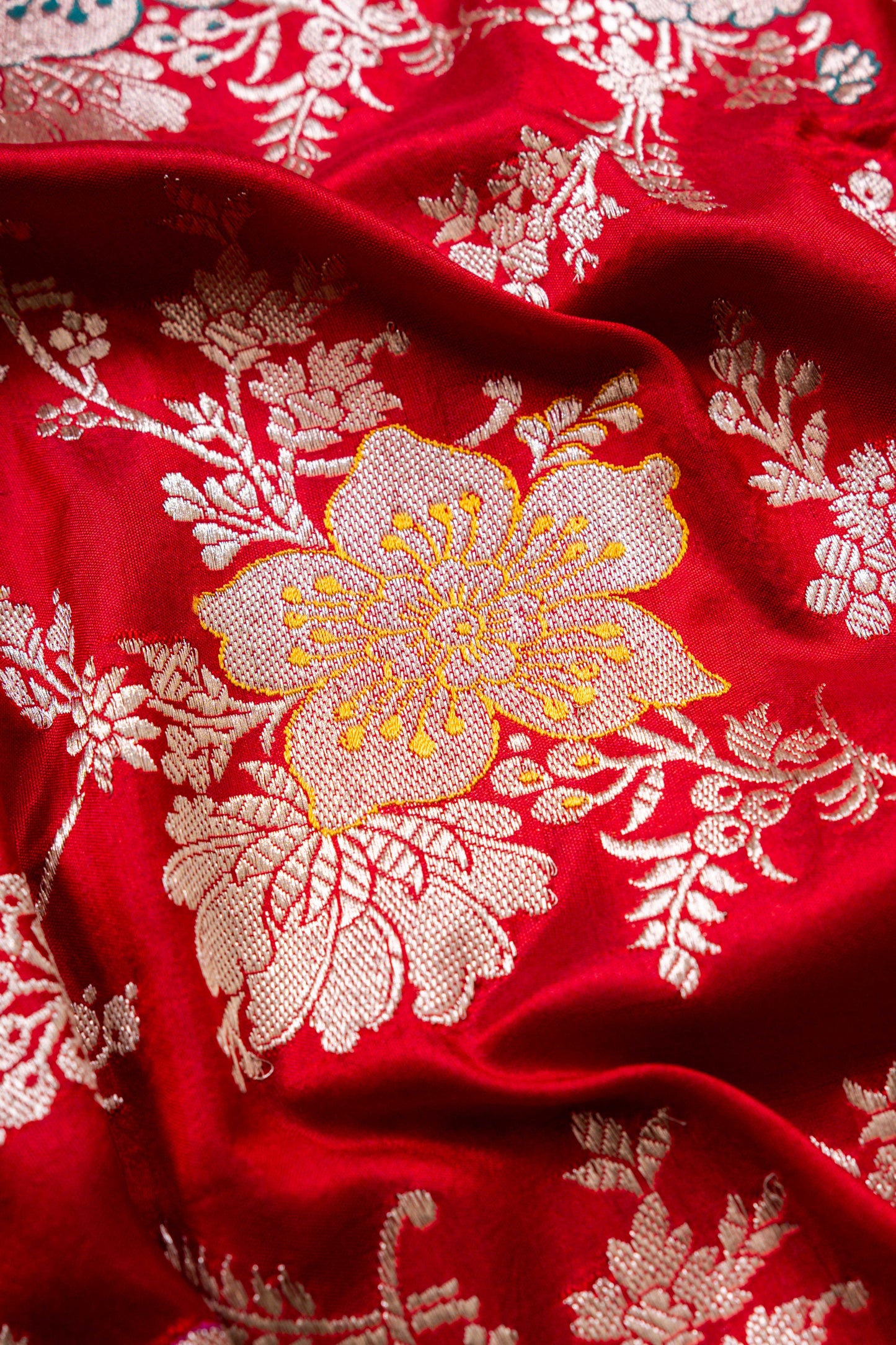 Diya Jangla Handwoven Banaras Saree