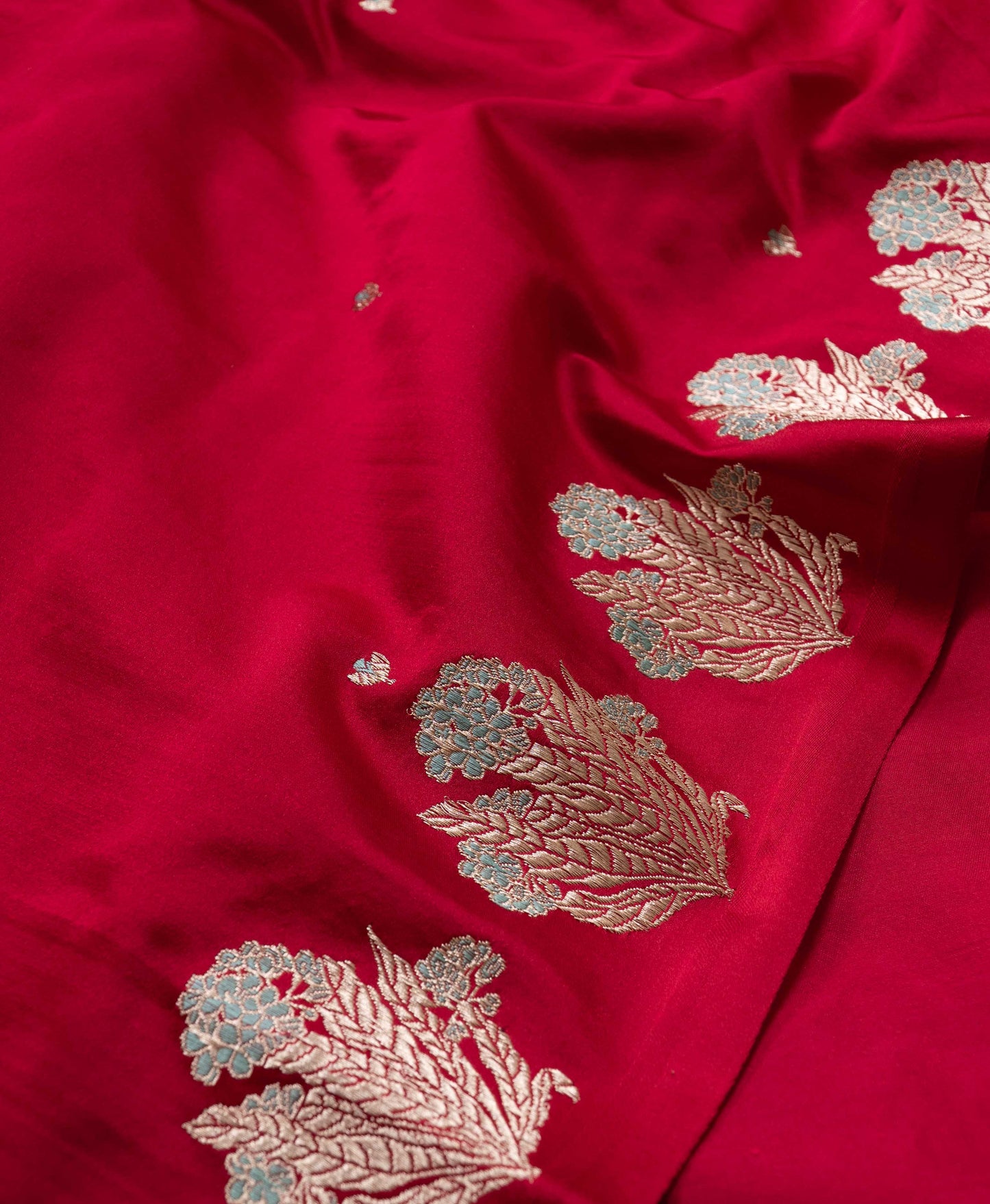 Meenakar Boota Handwoven Banaras Saree