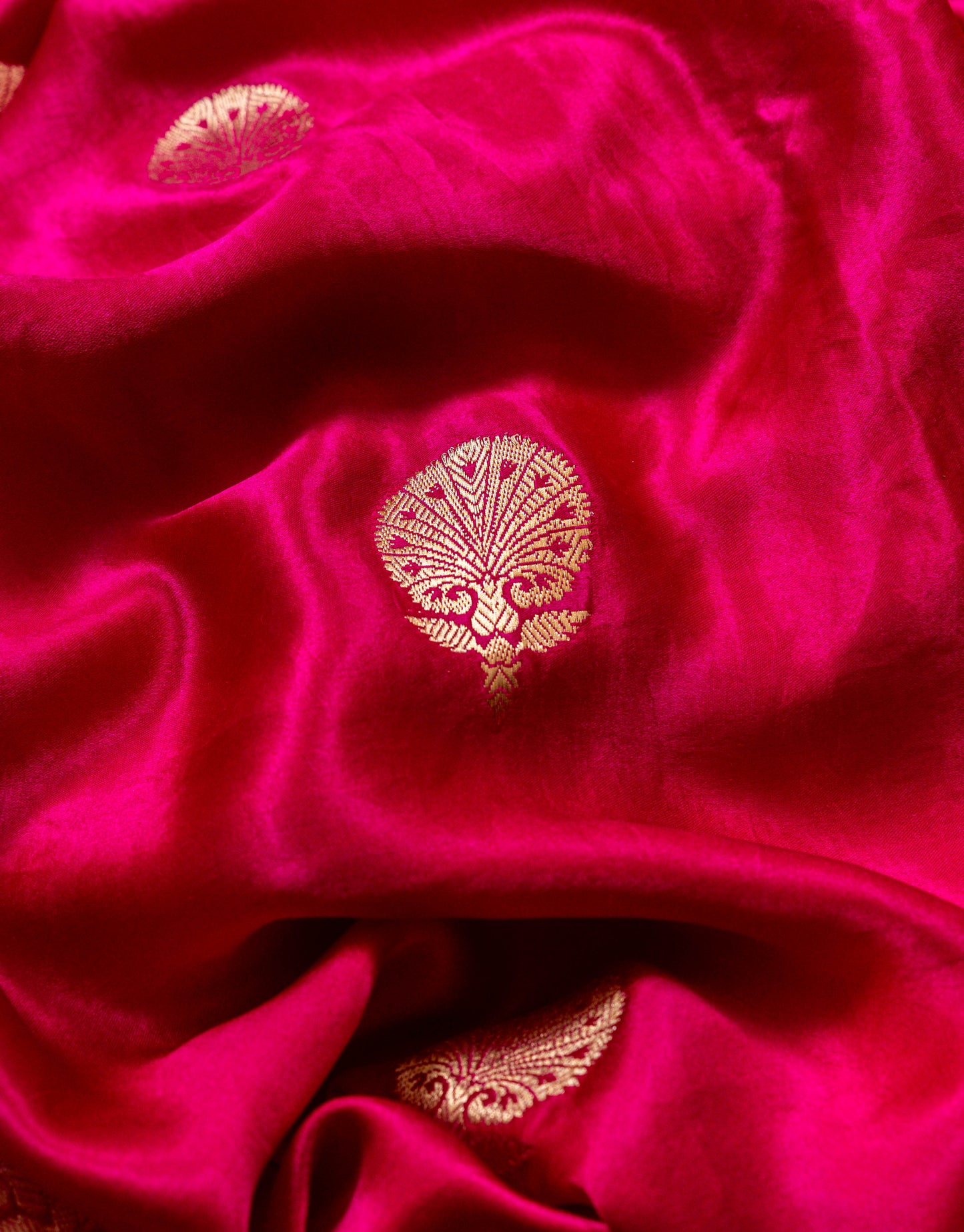 Turkish Boota Handwoven Banaras Saree