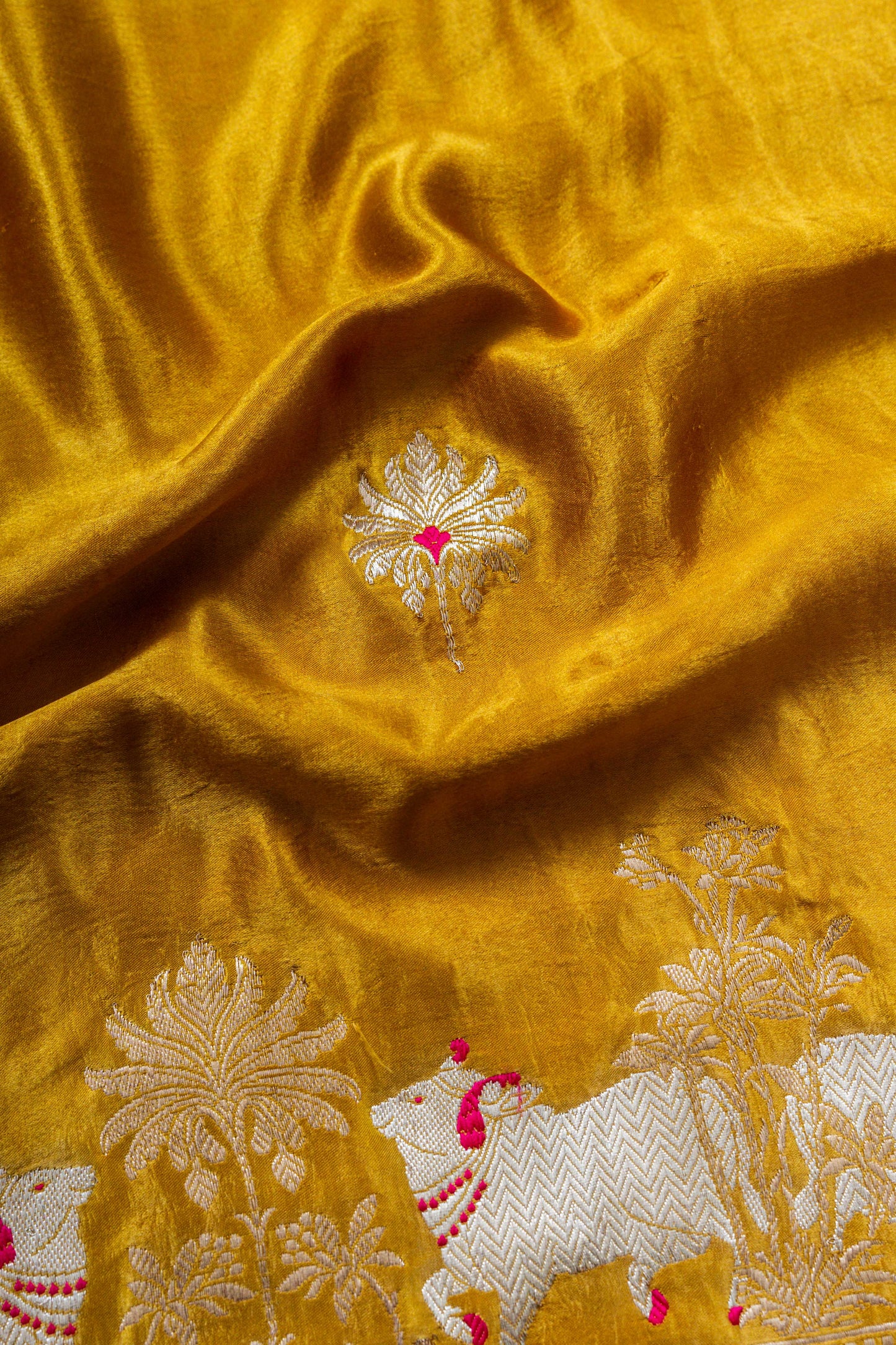 Nandi Handwoven Banaras Saree