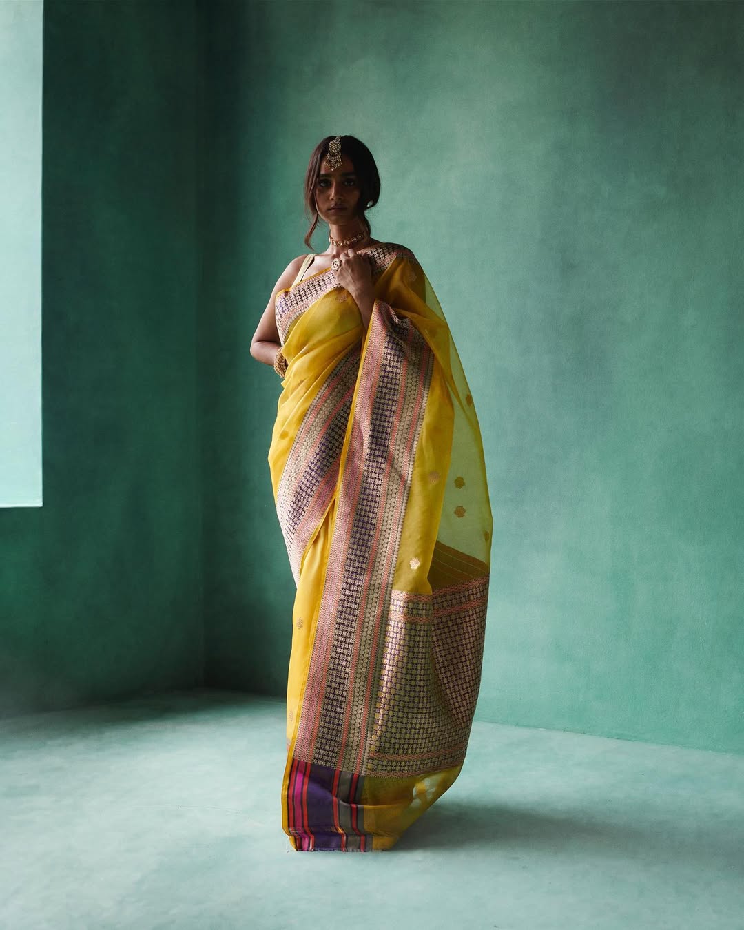 "Genda" Pure Banarasi Tissue Silk Saree