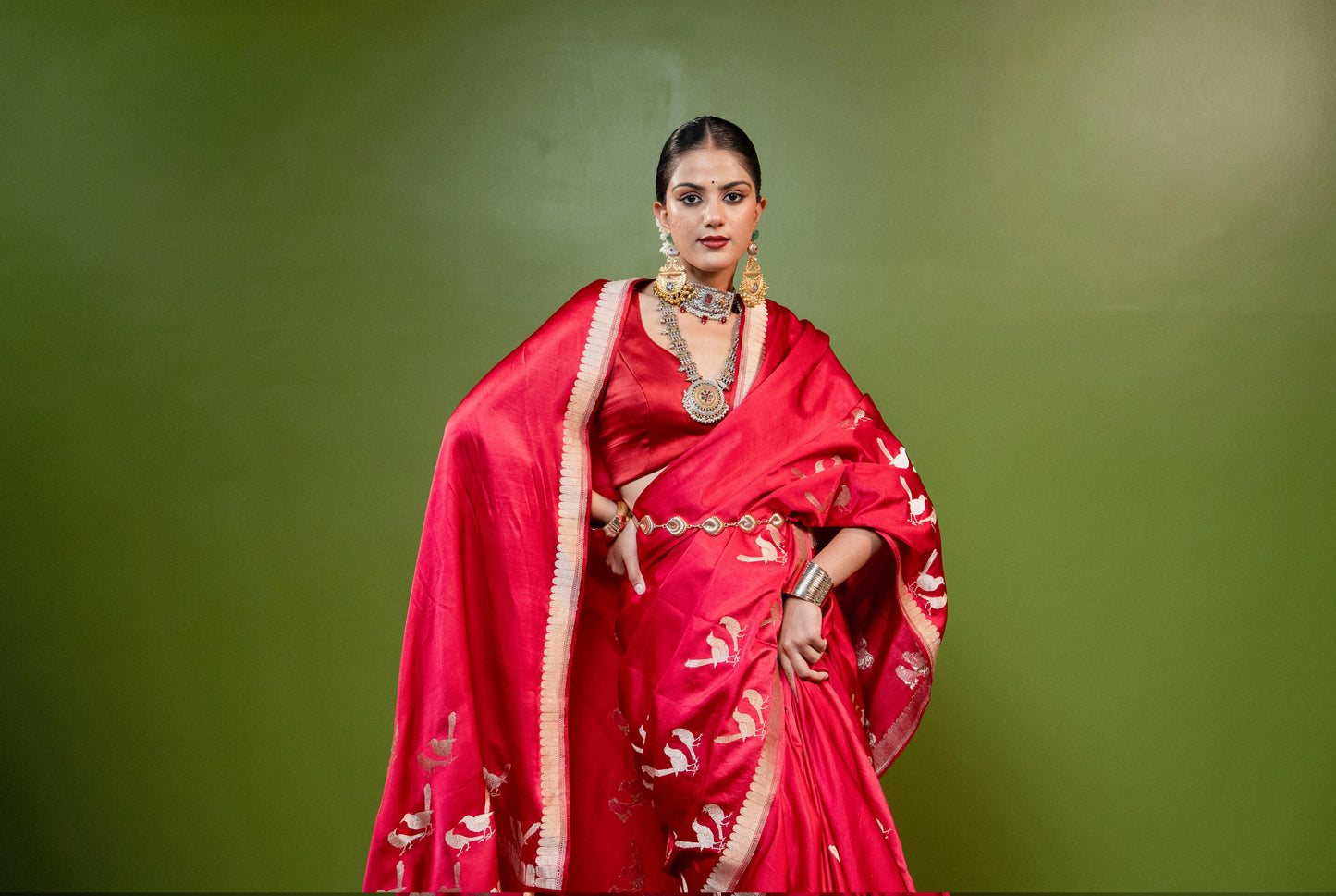 Goraiyya: A song of warmth and belonging. Banarasi Handwoven Saari